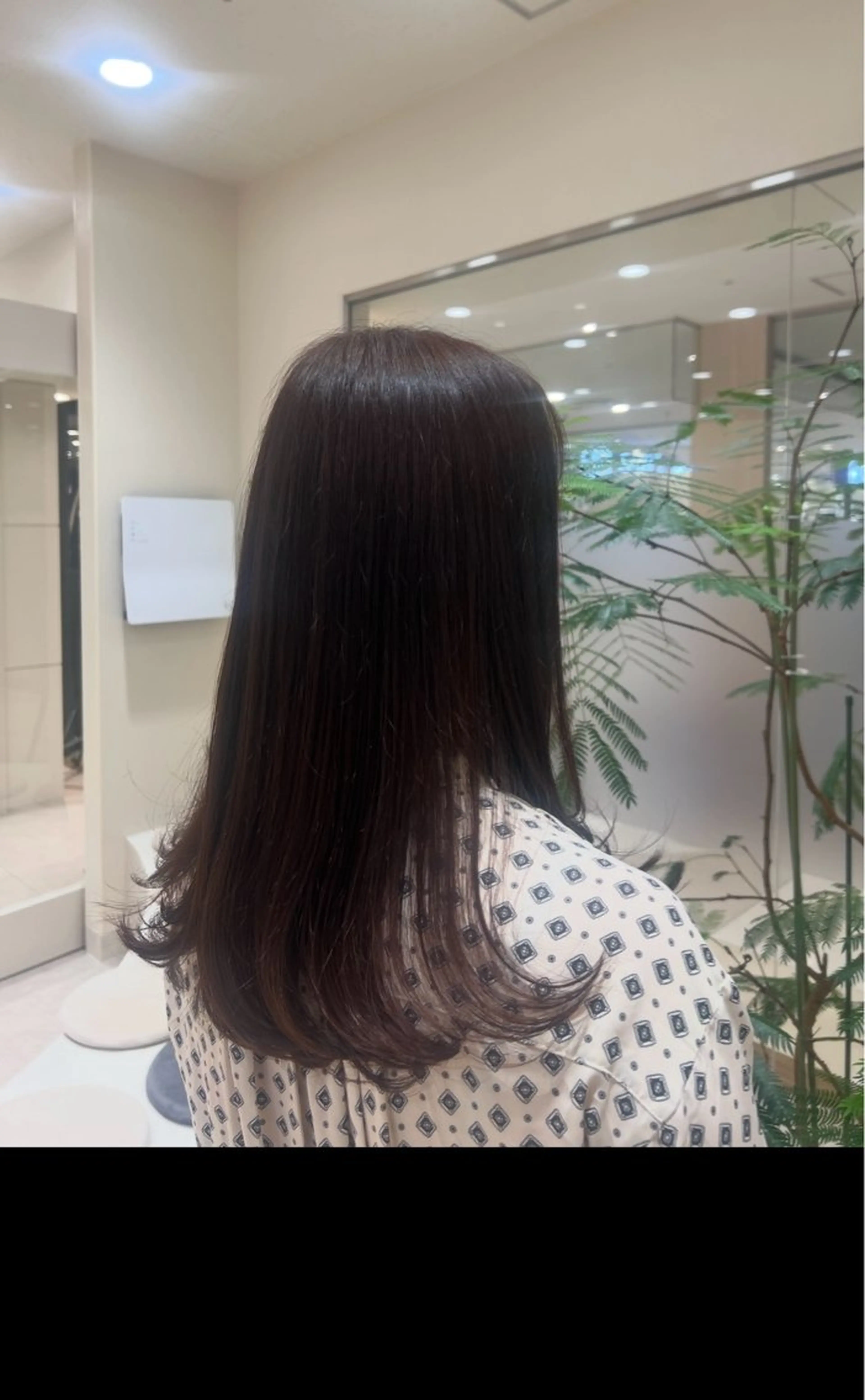 セミロング レイヤーカット 中田 昂汰のヘアスタイル