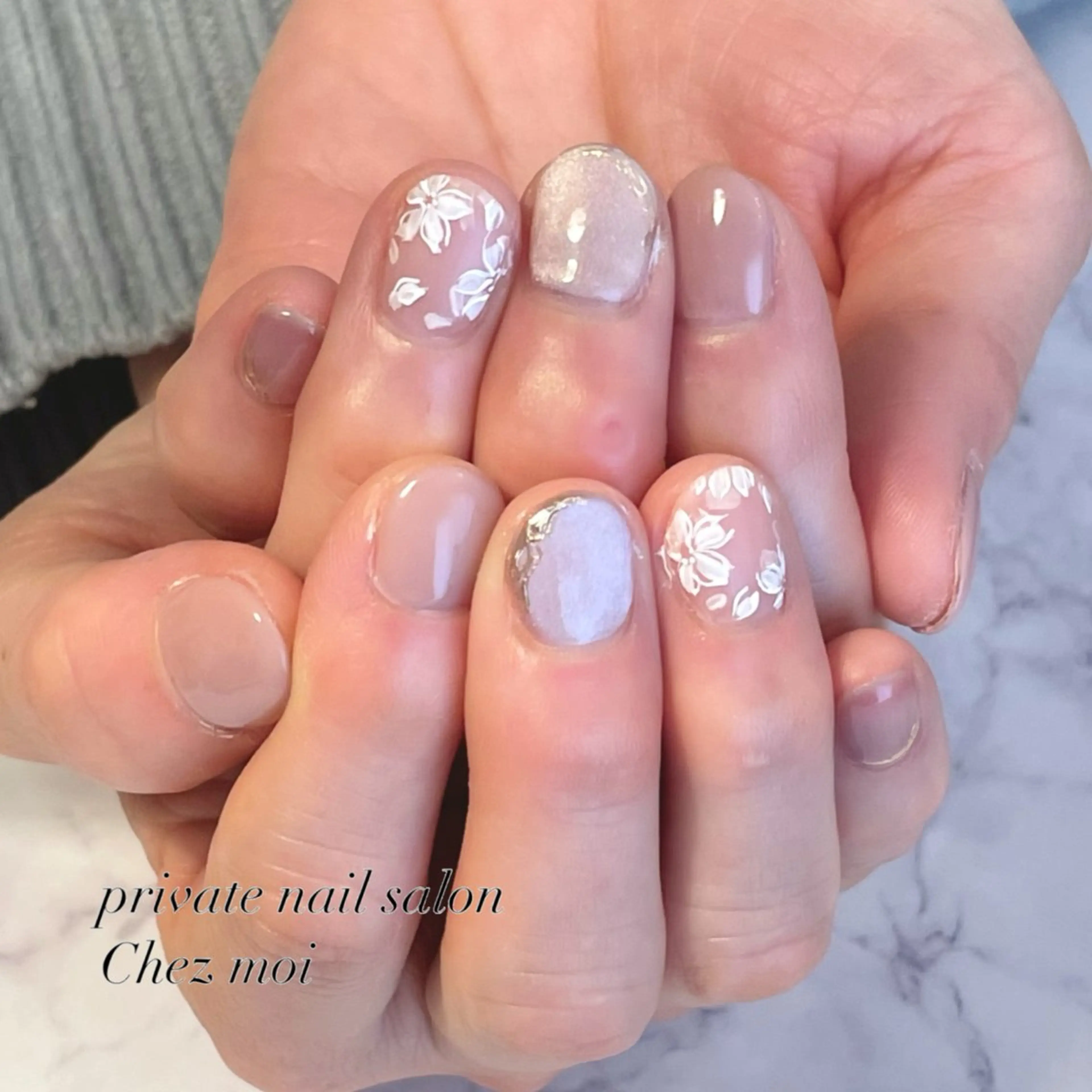 ネイル KOMINE TOMOKOのネイルデザイン