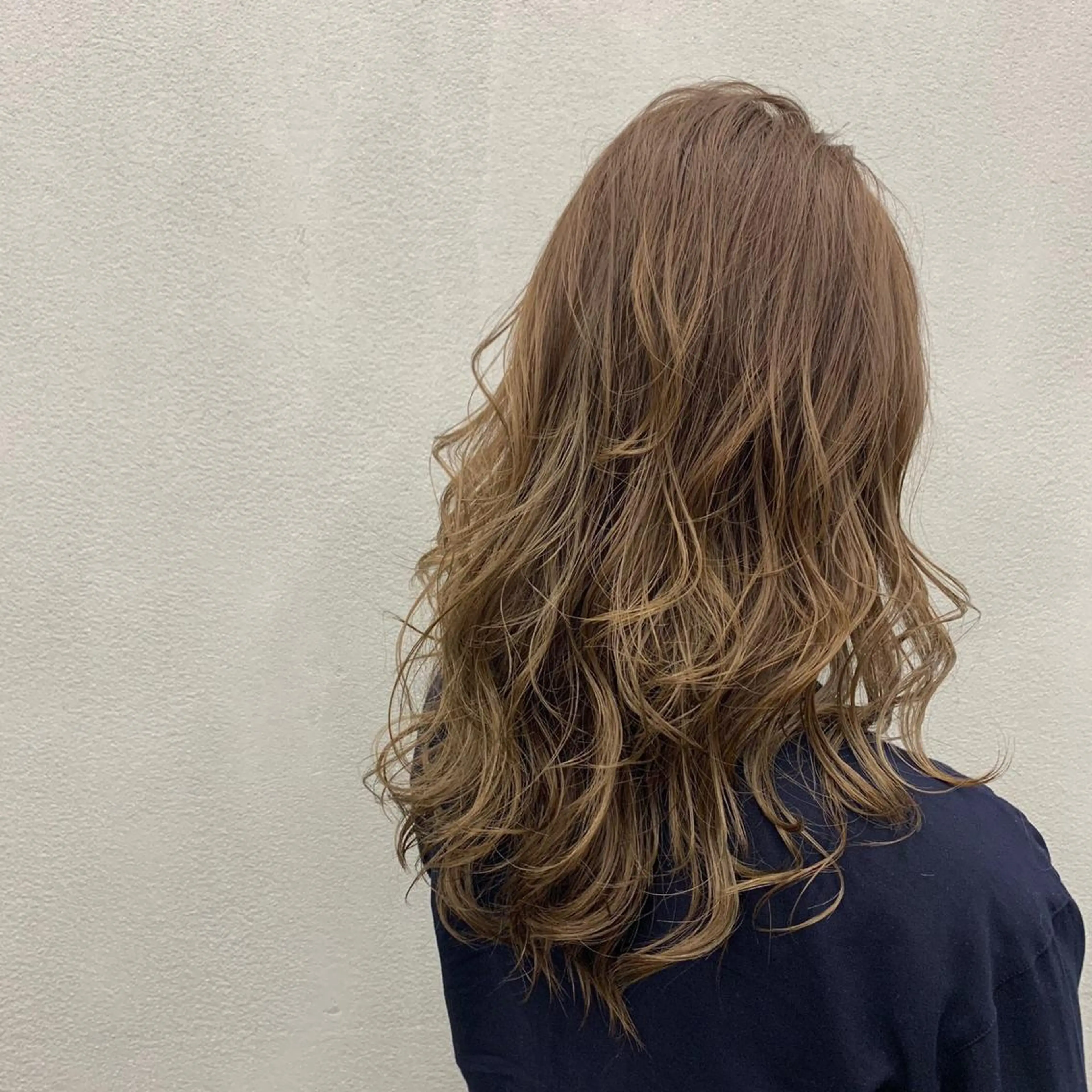 カラー スパイキーパーマ 柏NO1 藤本葉のヘアスタイル