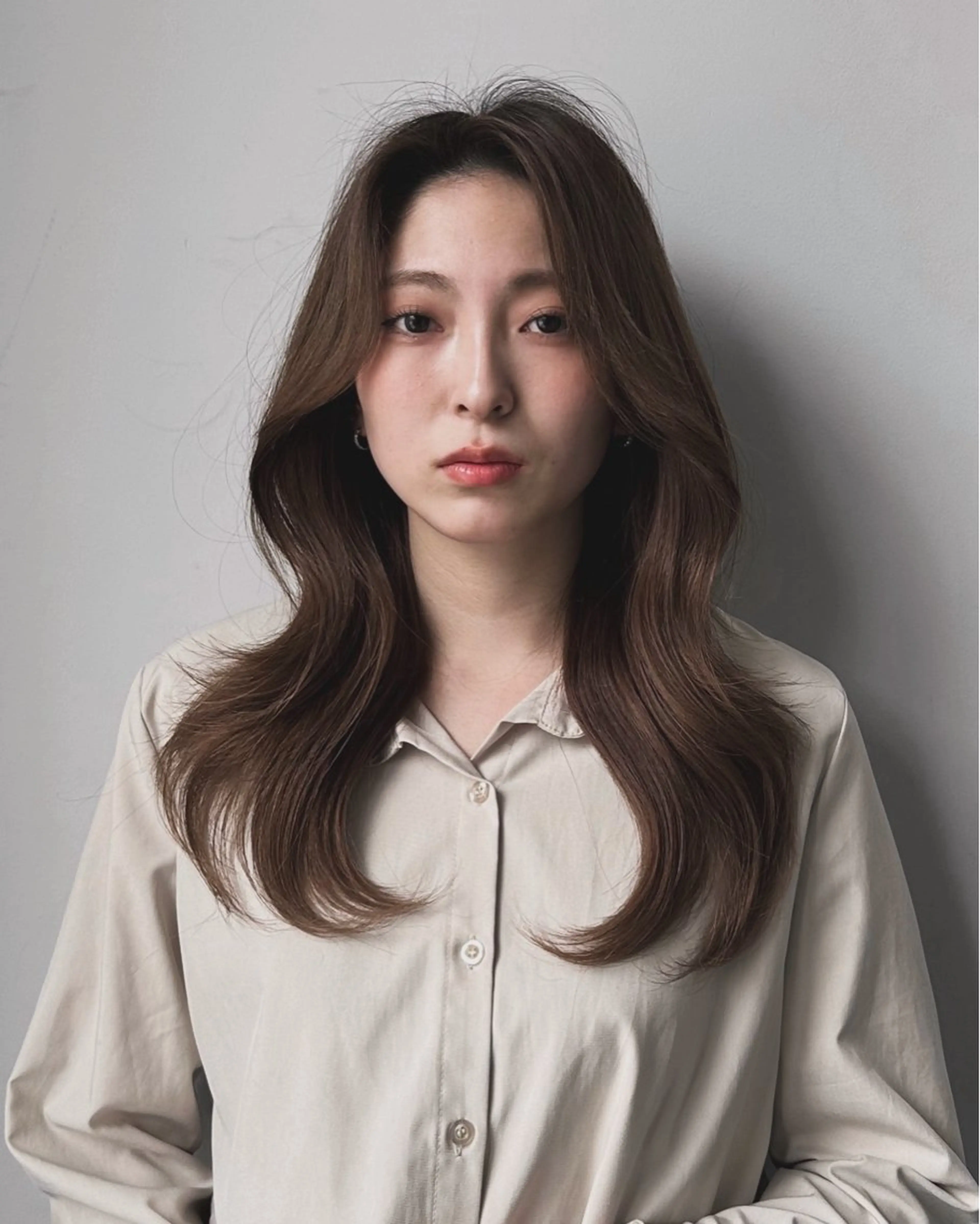 セミロング カット トリートメント レイヤー/顔周り カット/松岡 祥利のヘアスタイル