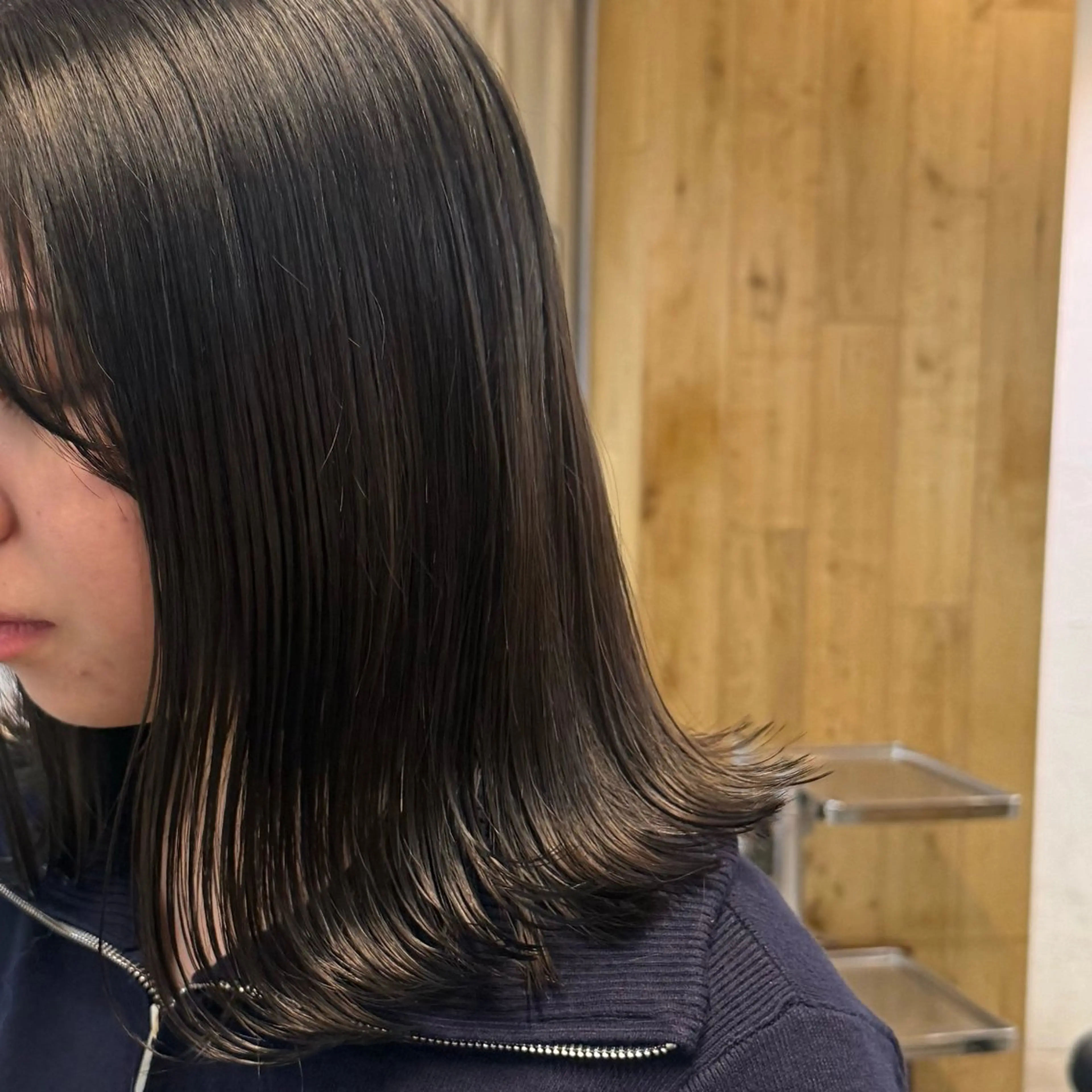 ミディアム カラー カット ヘアカラー トリートメント Lomalia もえかのヘアスタイル