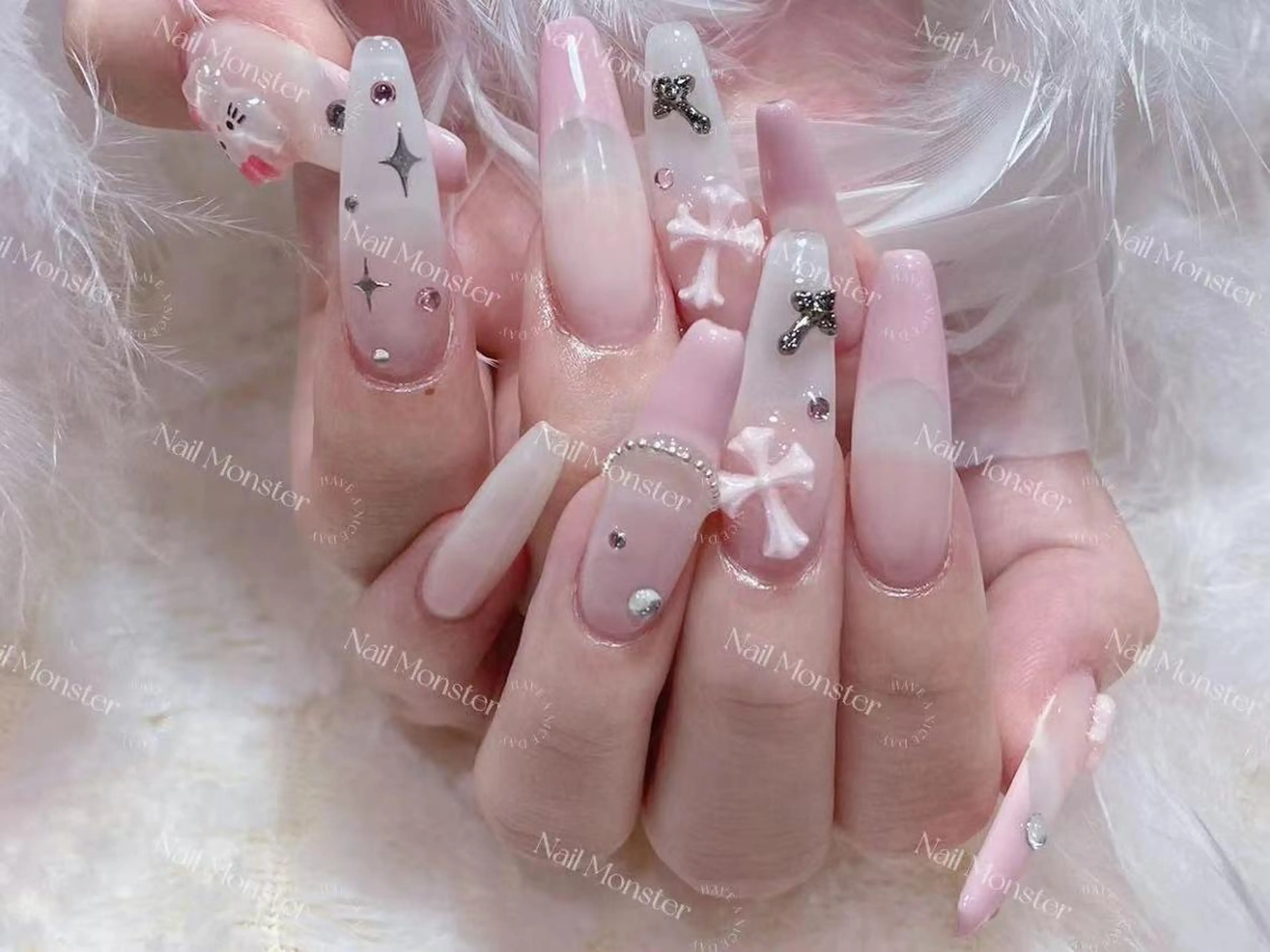 ネイル DIAMOND Nail🥇のネイルデザイン