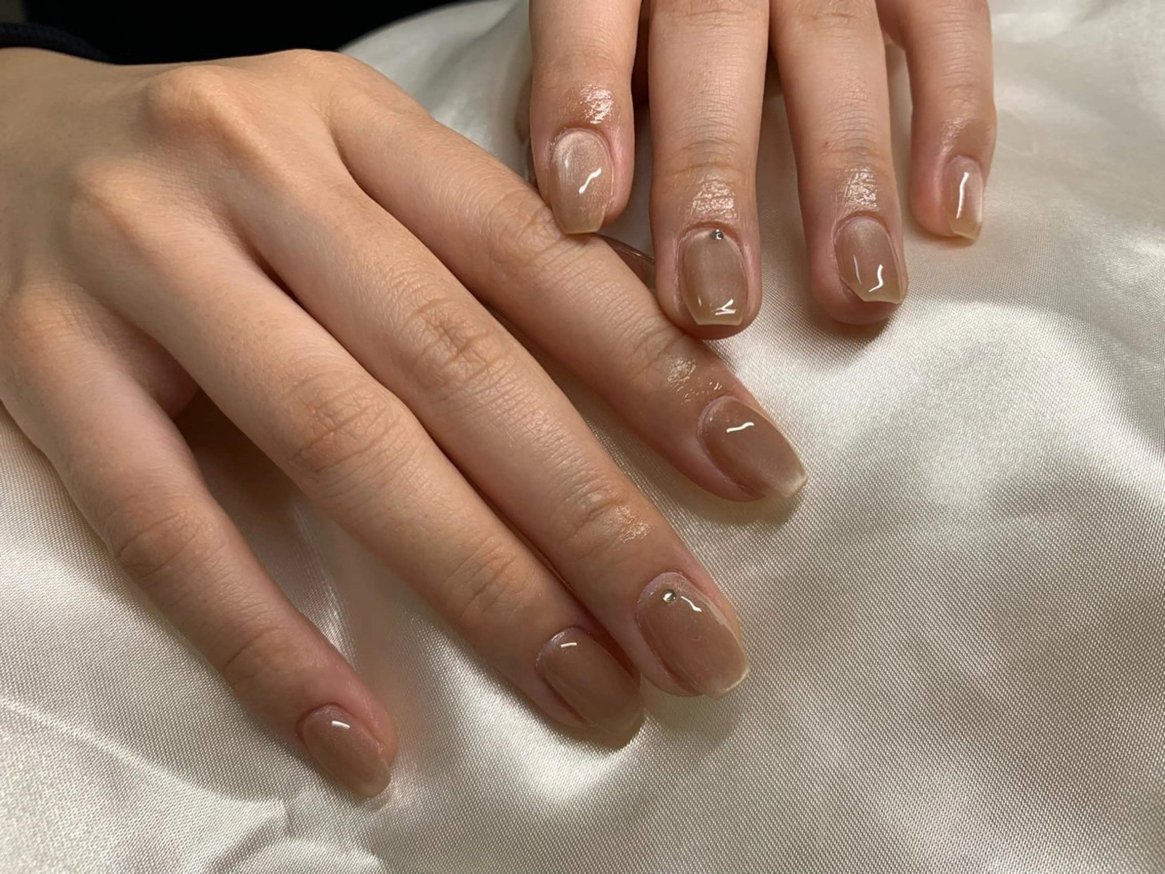 ネイル マグネットネイル マグネットワンカラー ワンカラーネイル ハンドネイル ANA.CHUO NAILSのネイルデザイン