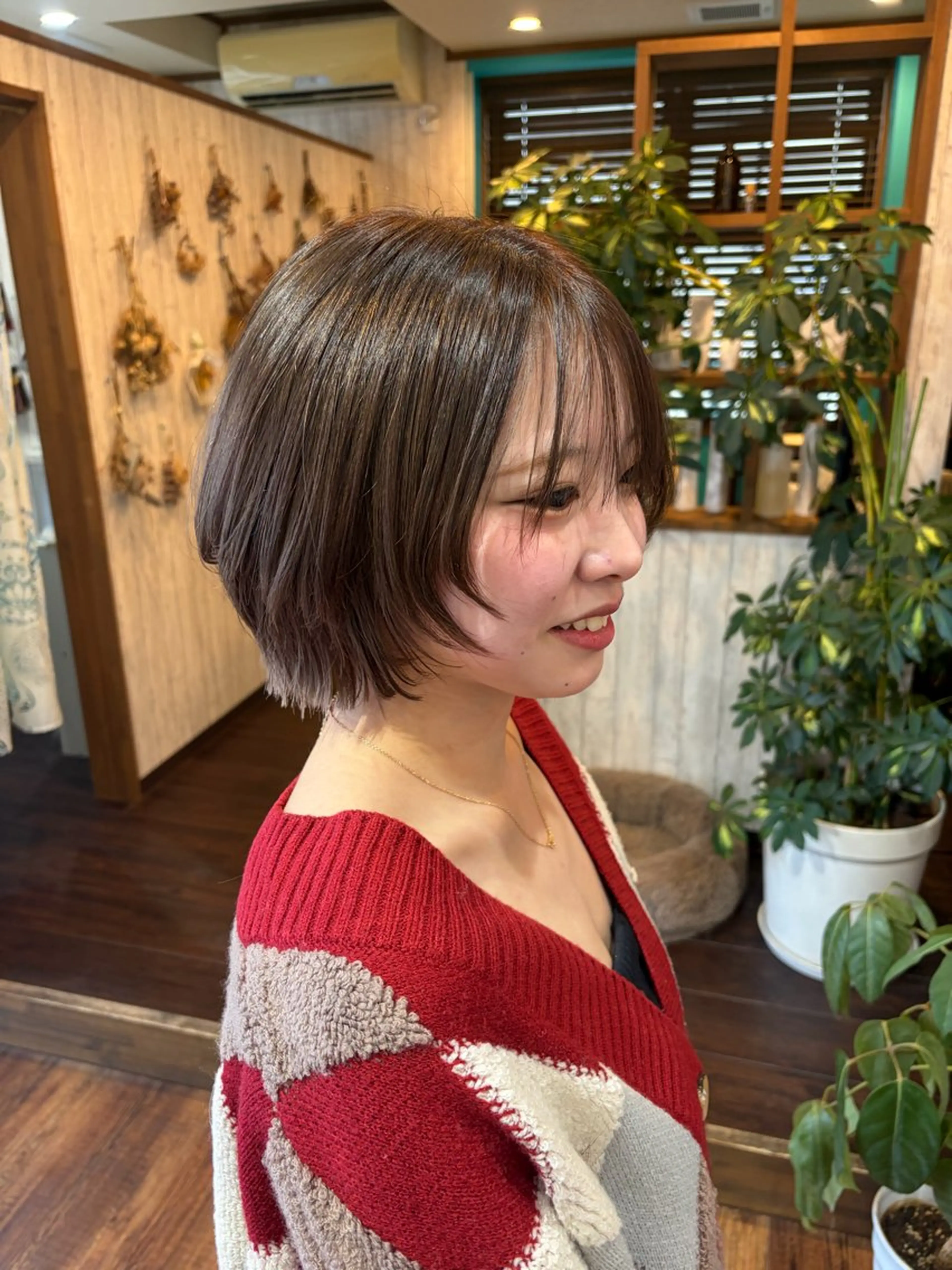 ショート カット 早坂 さくらのヘアスタイル