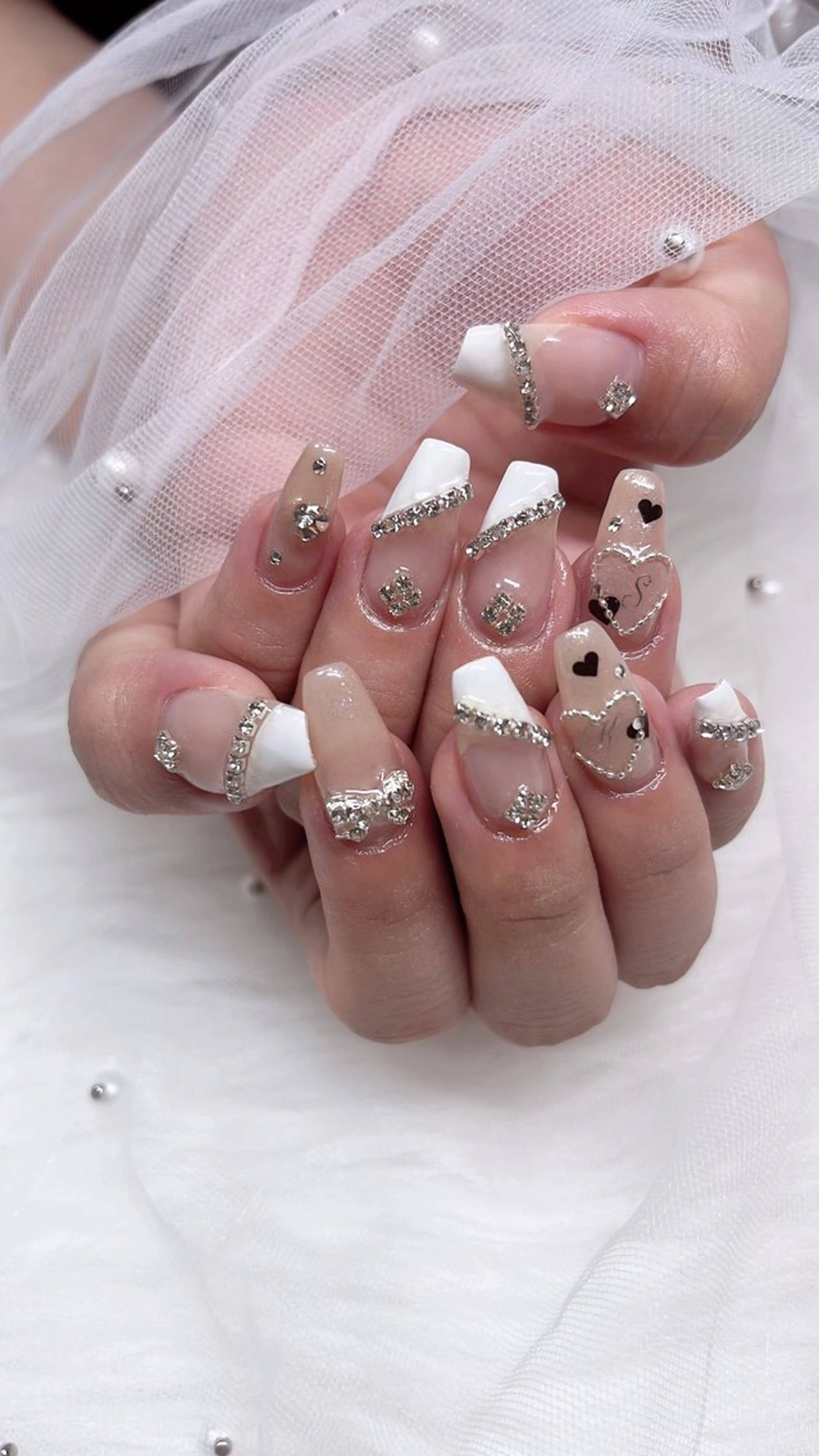 ネイル ハンドネイル ハンドケア COCO ネイルのネイルデザイン