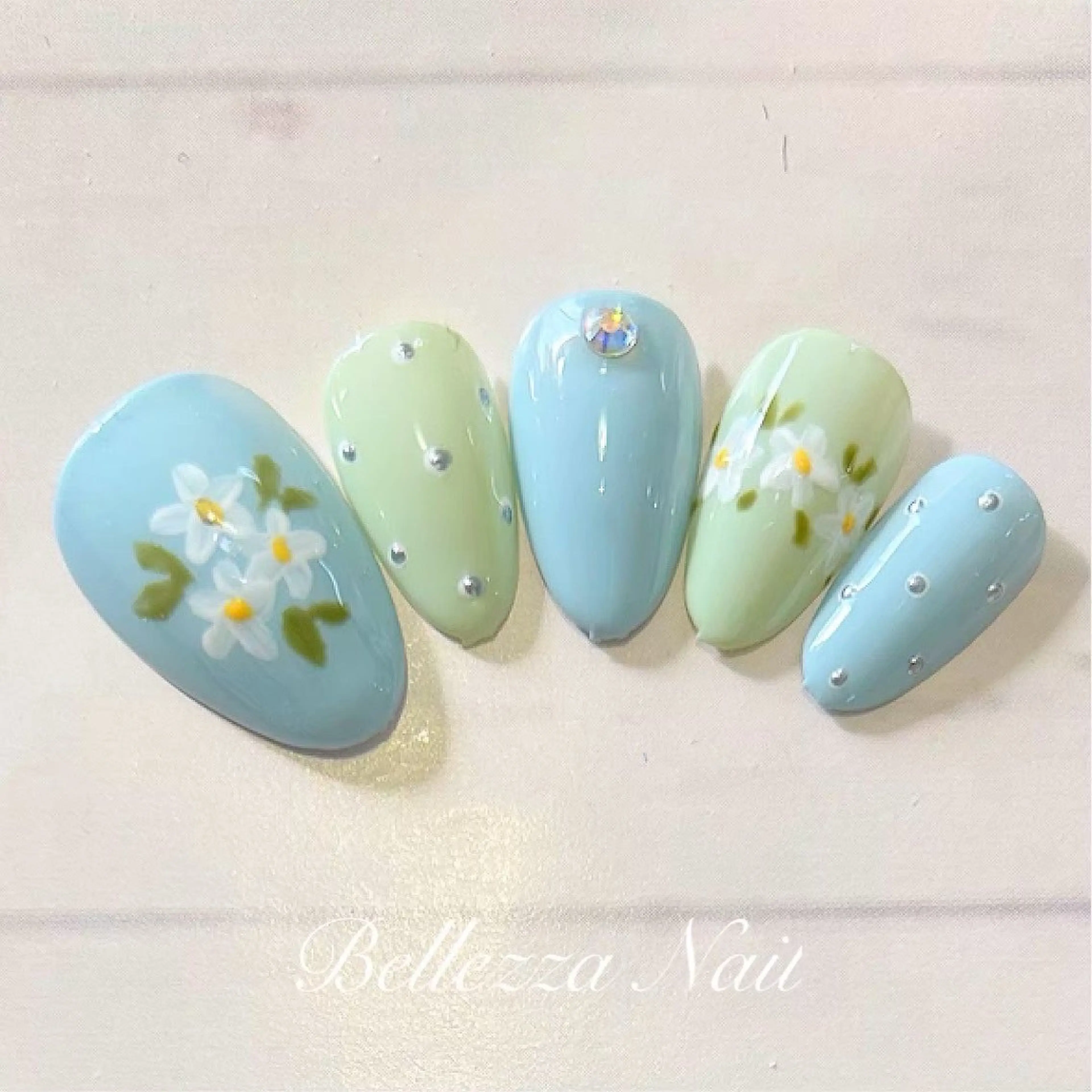 ネイル Bellezza Nailのネイルデザイン