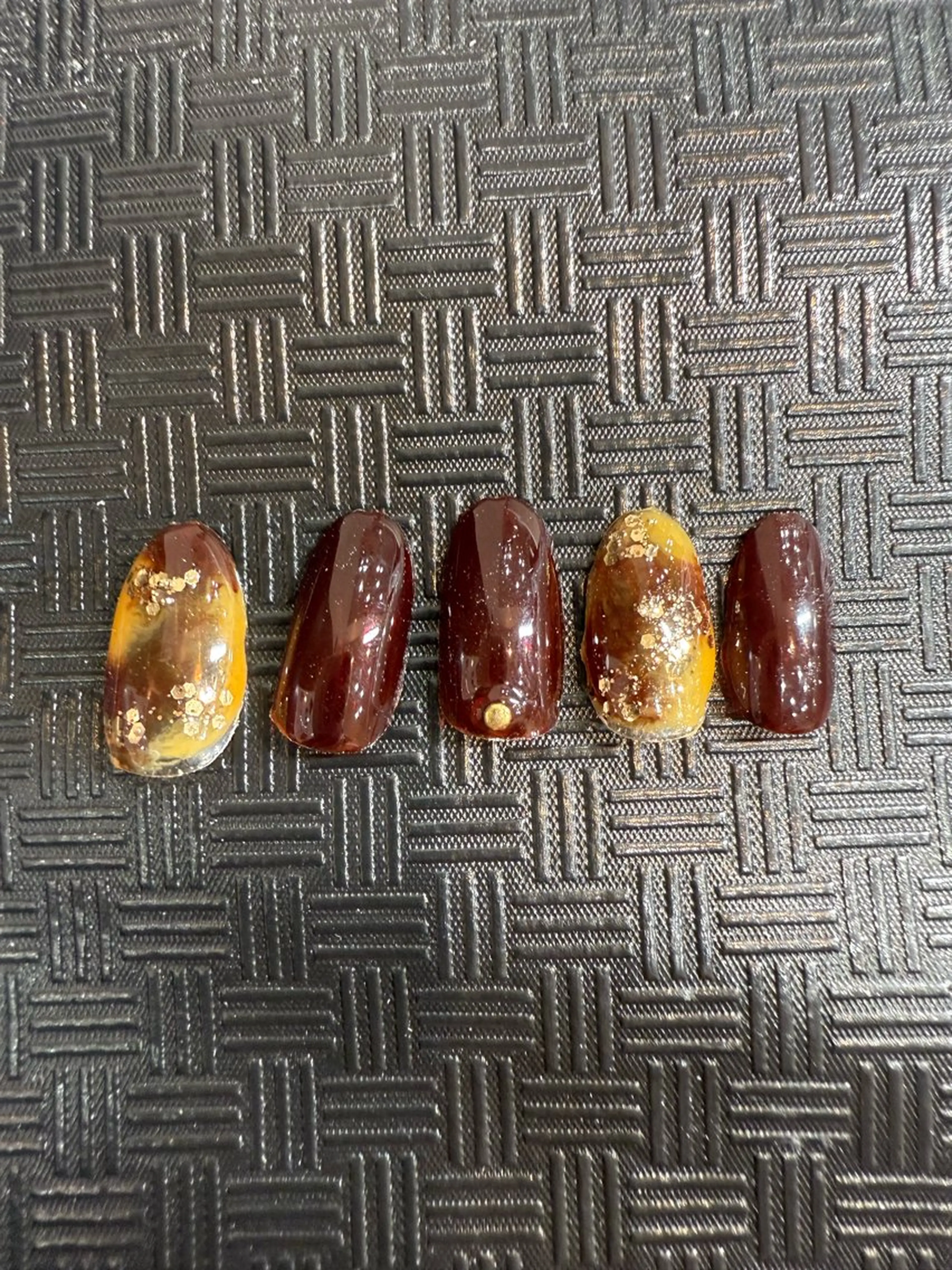 ネイル べっ甲ネイル ハンドネイル 三宮 真琴のネイルデザイン