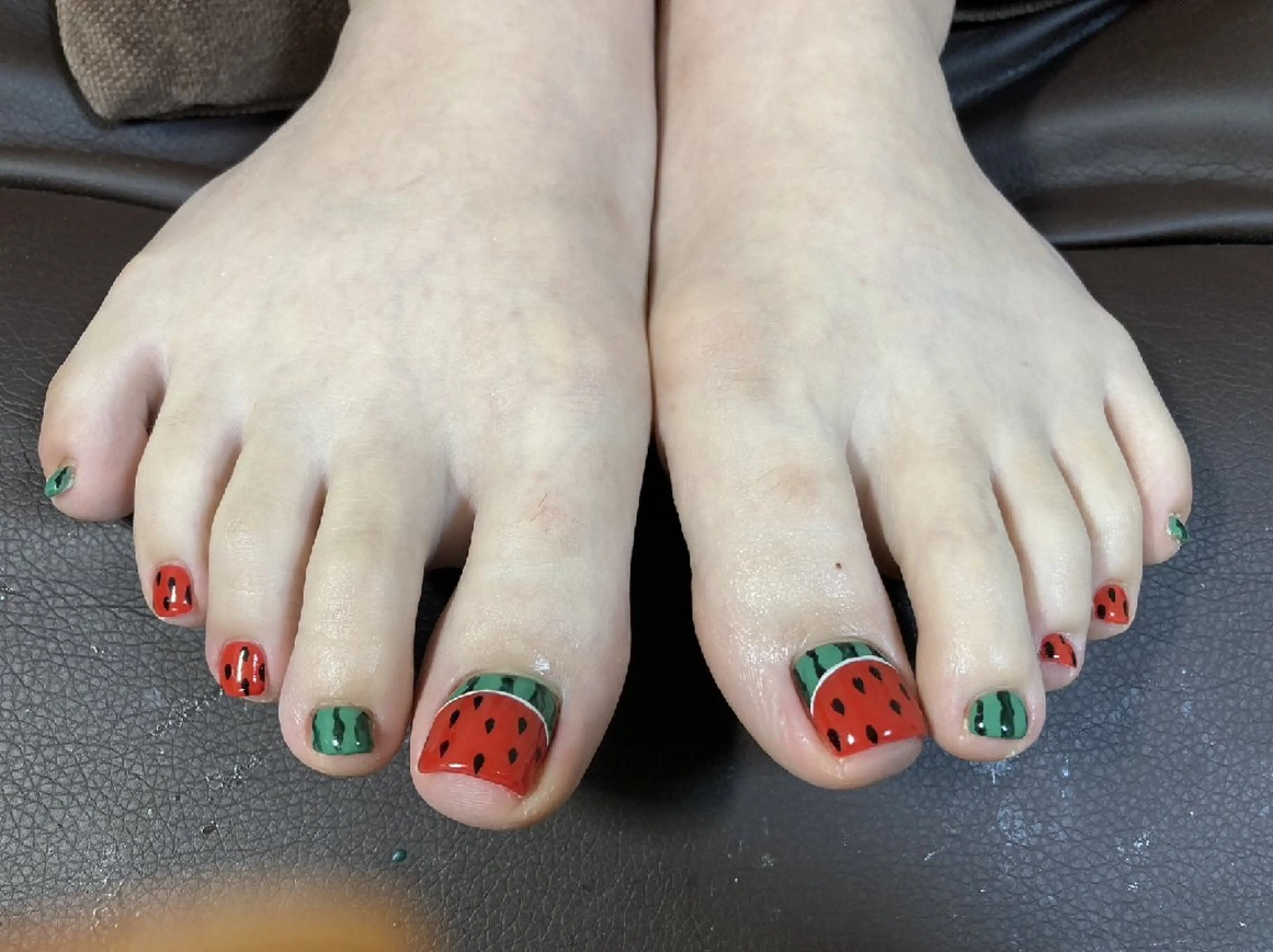 ネイル フットネイル IWAMOTO Aのネイルデザイン