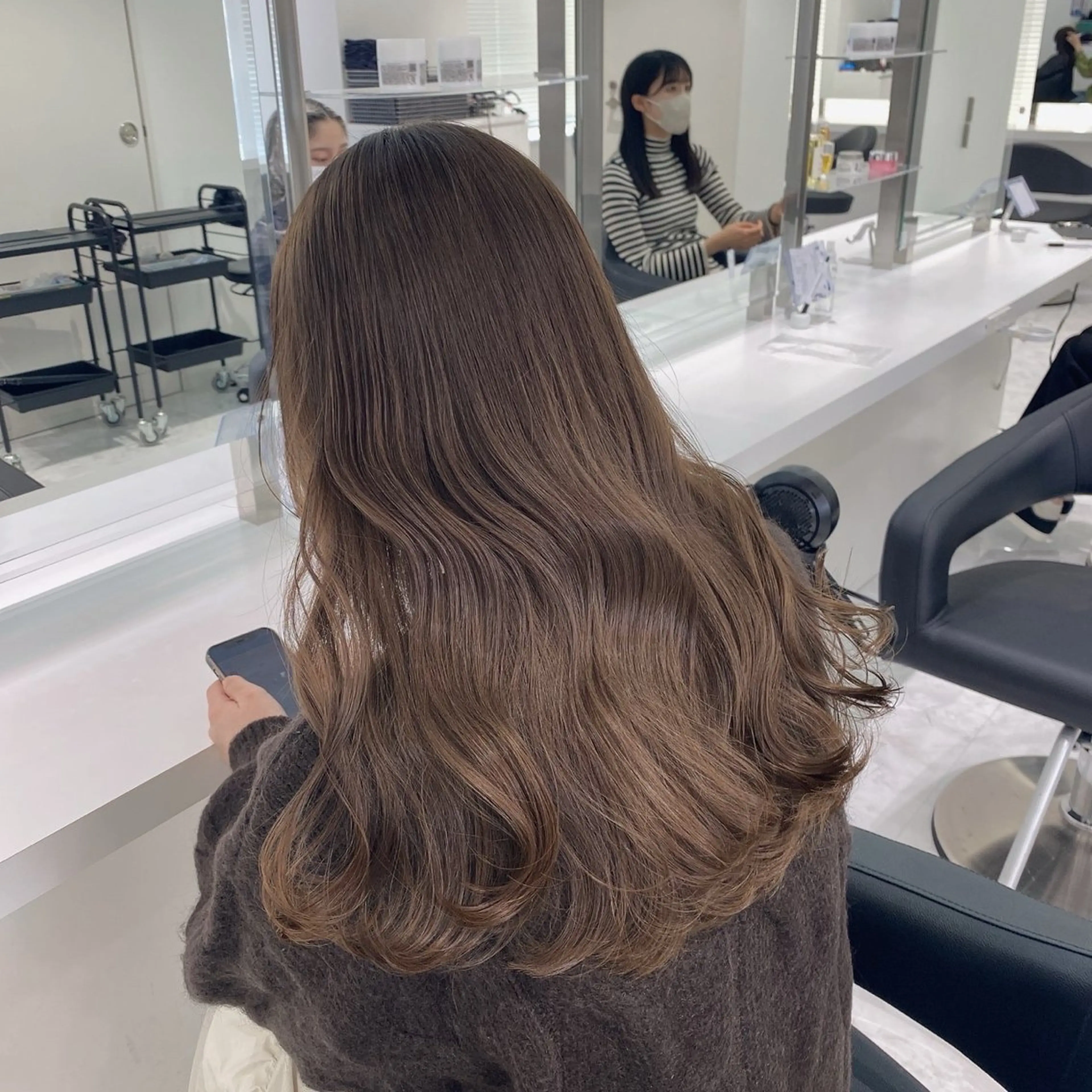 セミロング カラー ヘアカラー レイヤー✂︎赤み消し 髪質改善/井上健太のヘアスタイル