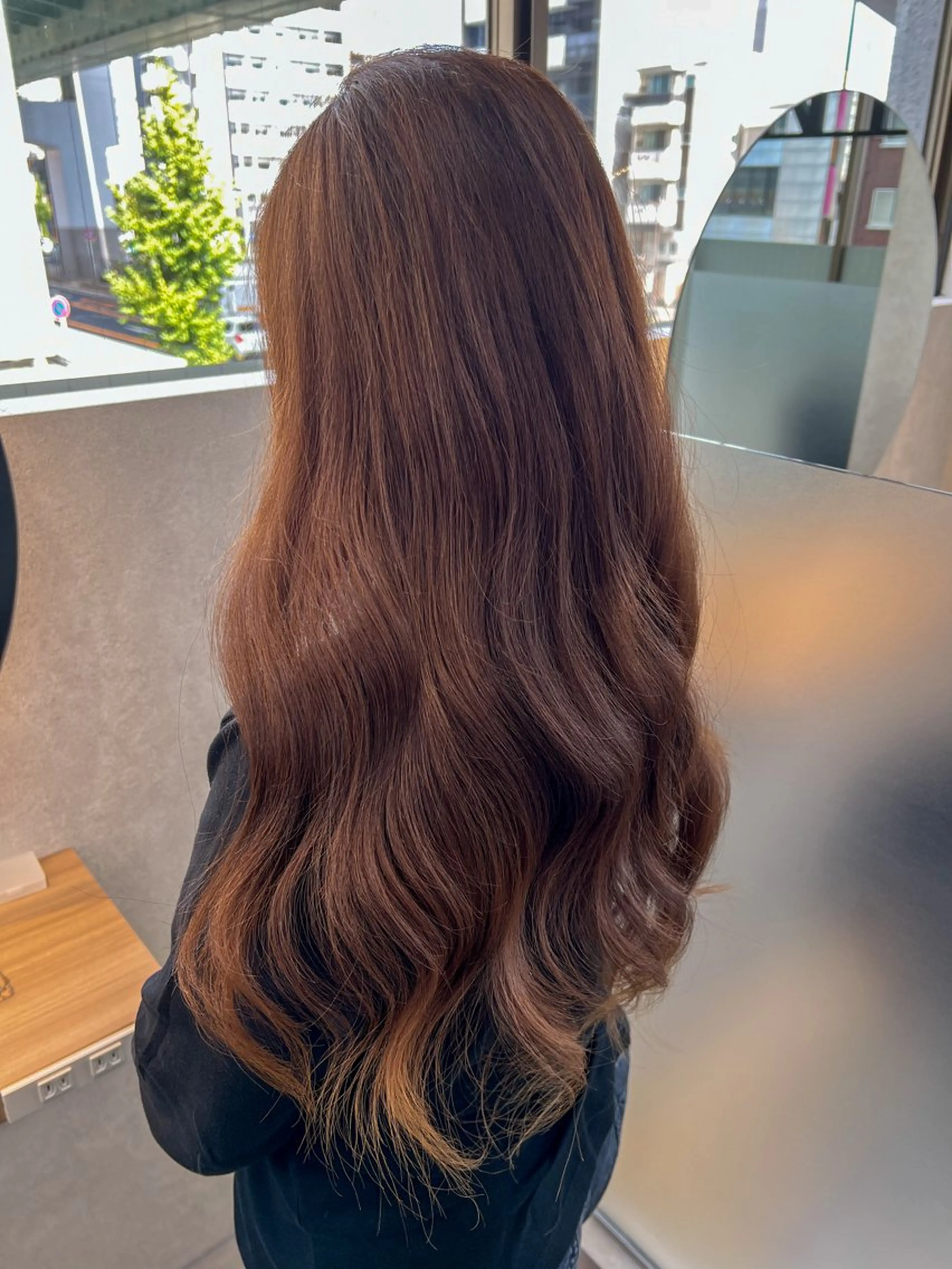 ロング カラー 伊藤　優悟 /白髪ぼかしのヘアスタイル