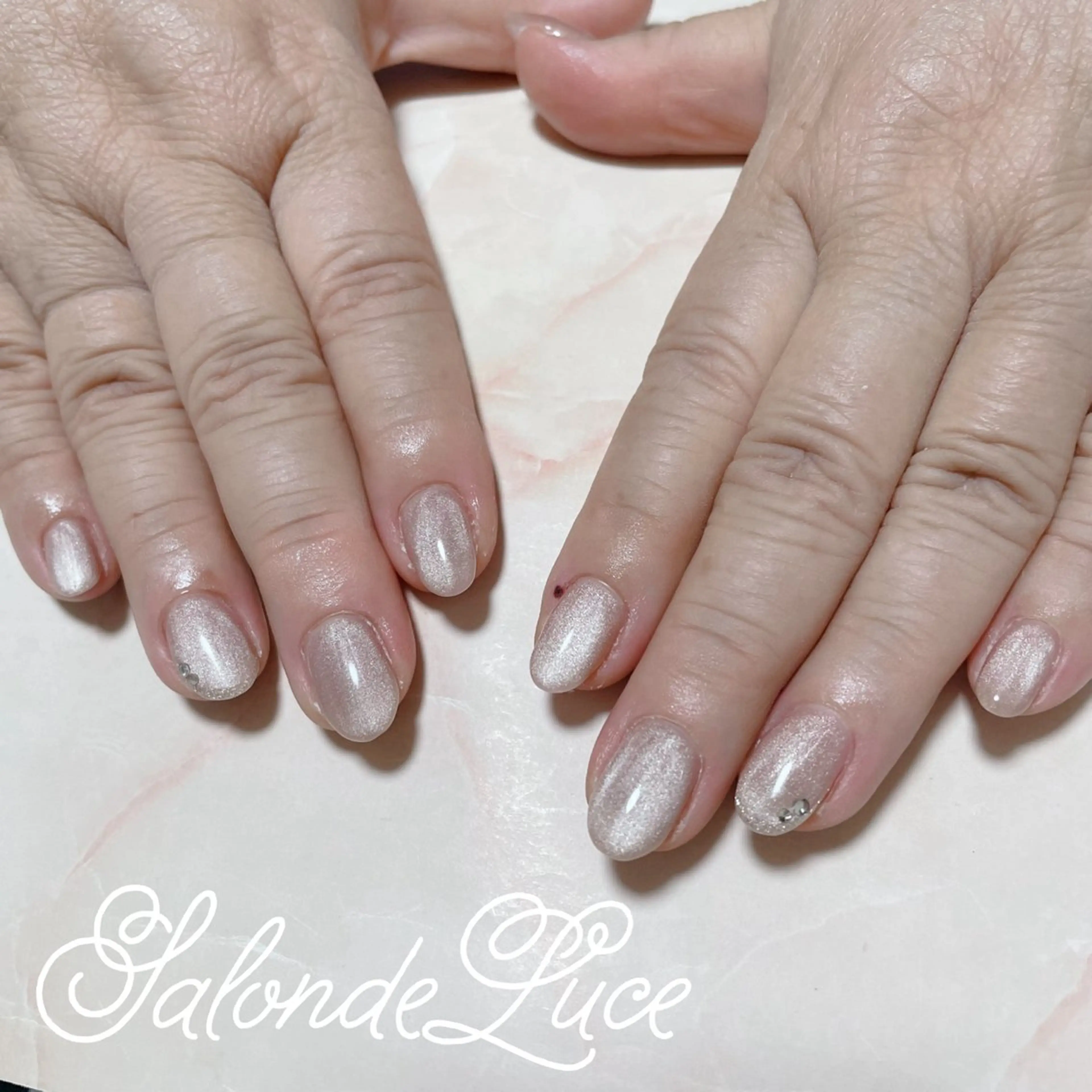 ネイル マグネットネイル Salon de Luceのネイルデザイン