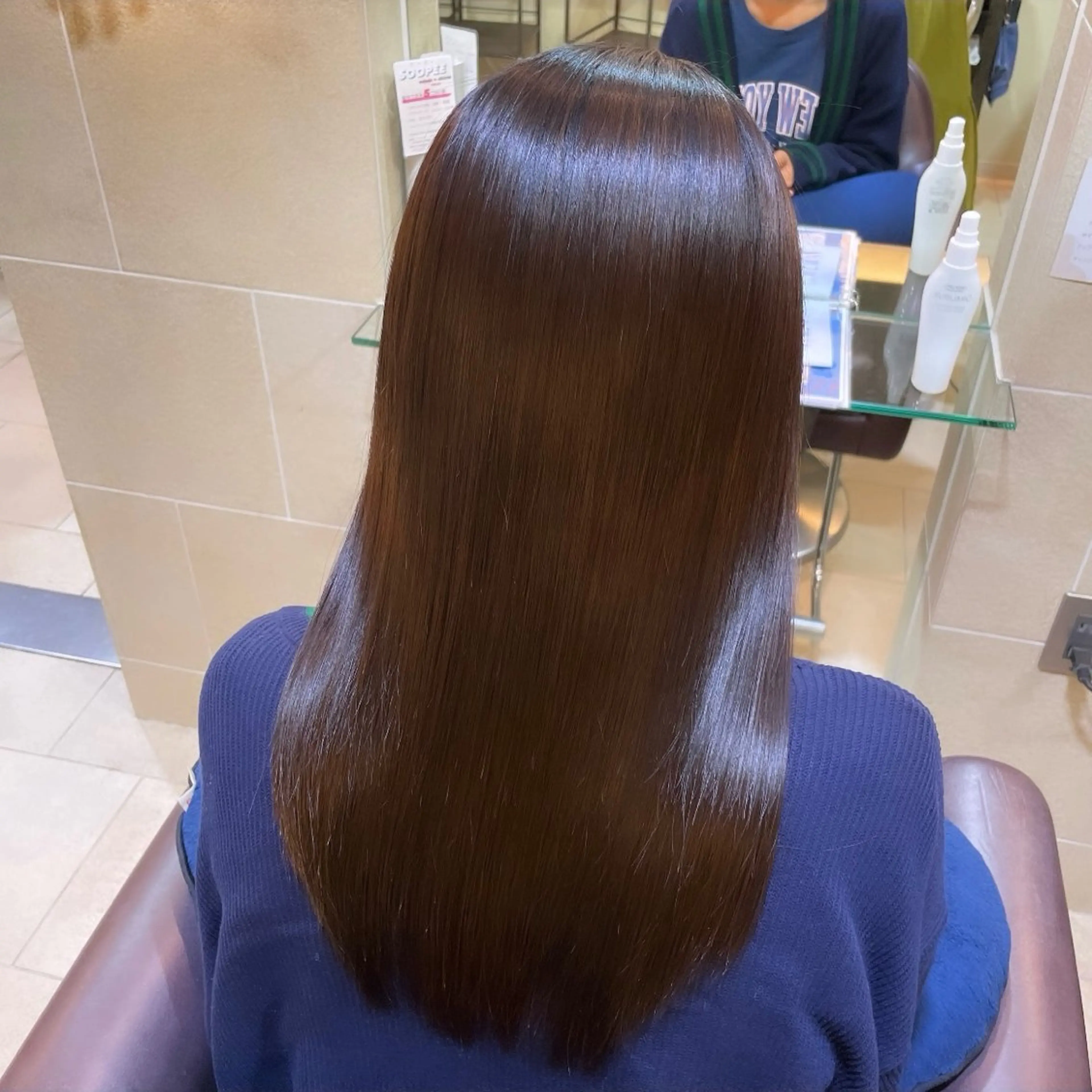 カラー 永井 若菜のヘアスタイル