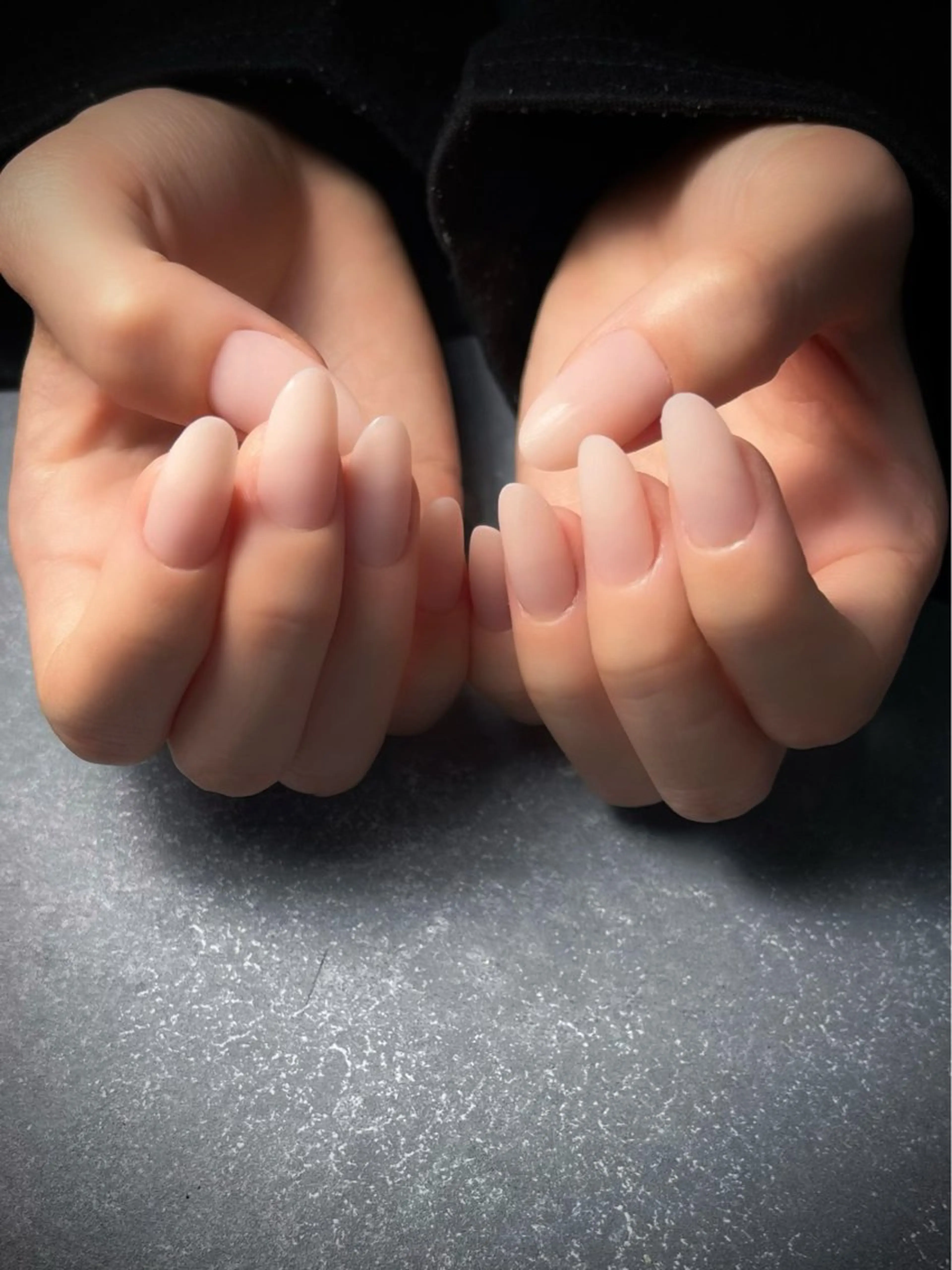 ネイル キラキラネイル マグネットネイル ワンカラーネイル スカルプネイル ワンホンネイル nine.🦋 YUKOのネイルデザイン