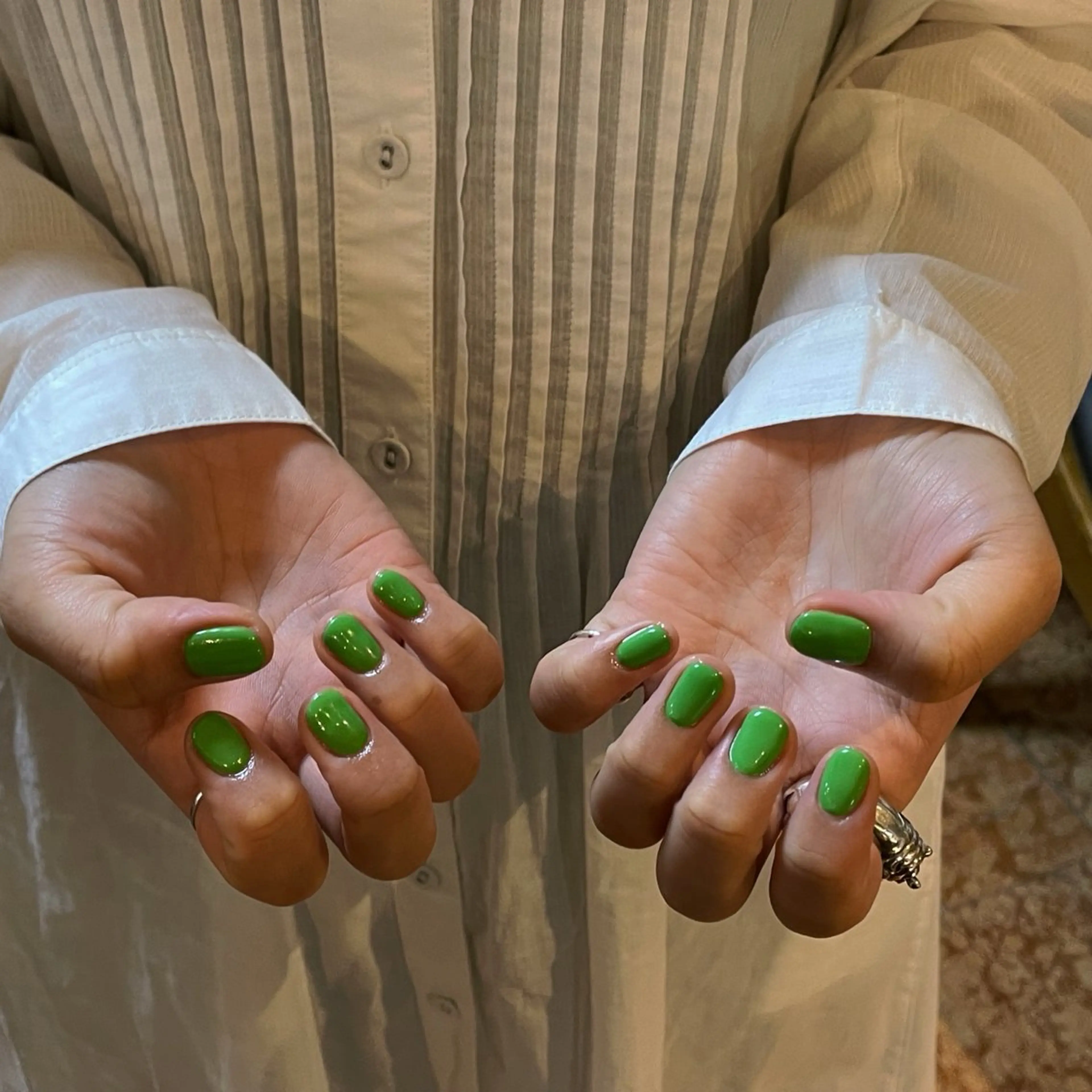 ネイル ワンカラーネイル k. mioのネイルデザイン