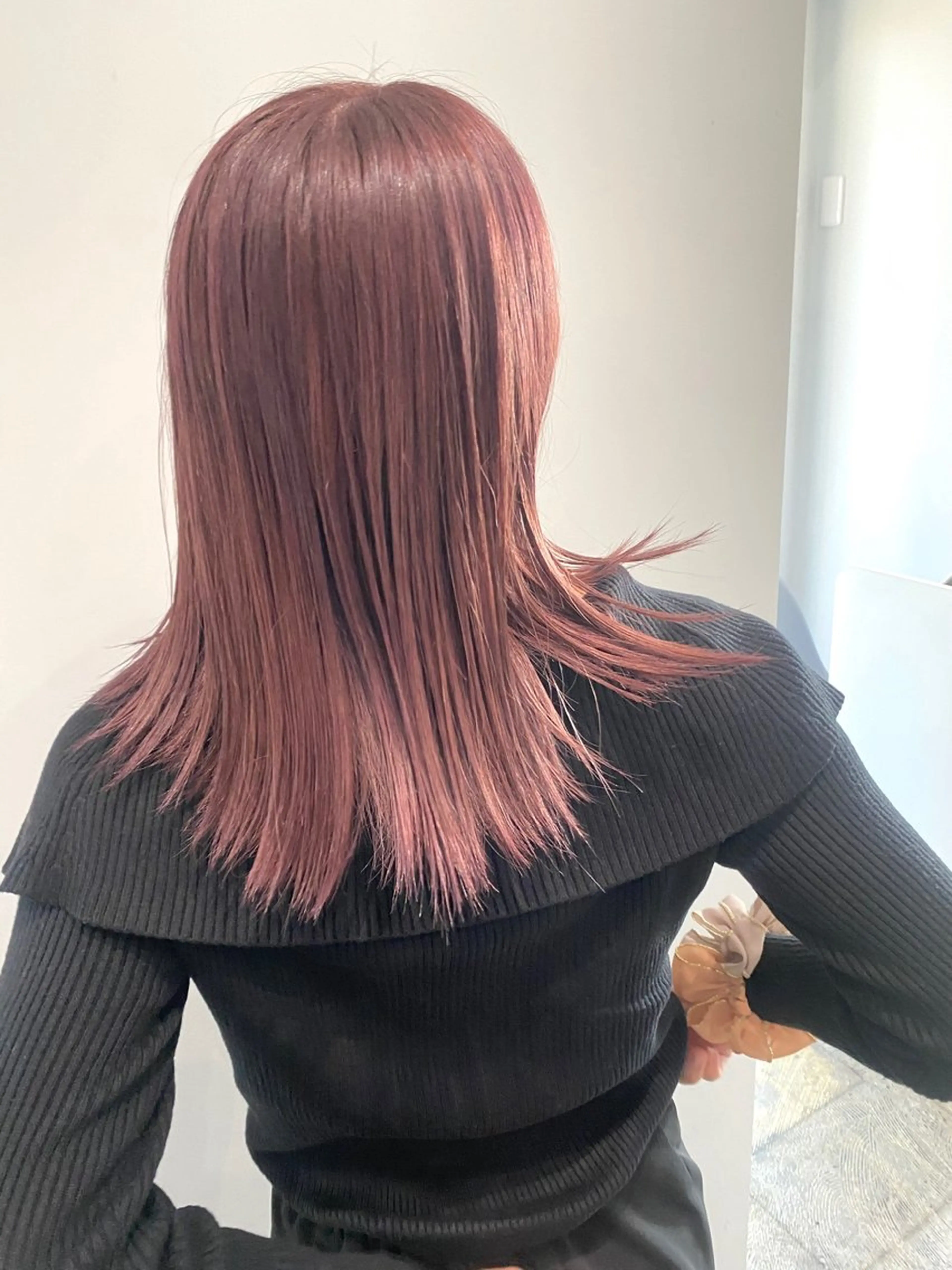 セミロング カラー 透明感カラー ラベンダーカラー ピンクカラー 年間1500人担当 代表　南一路のヘアスタイル