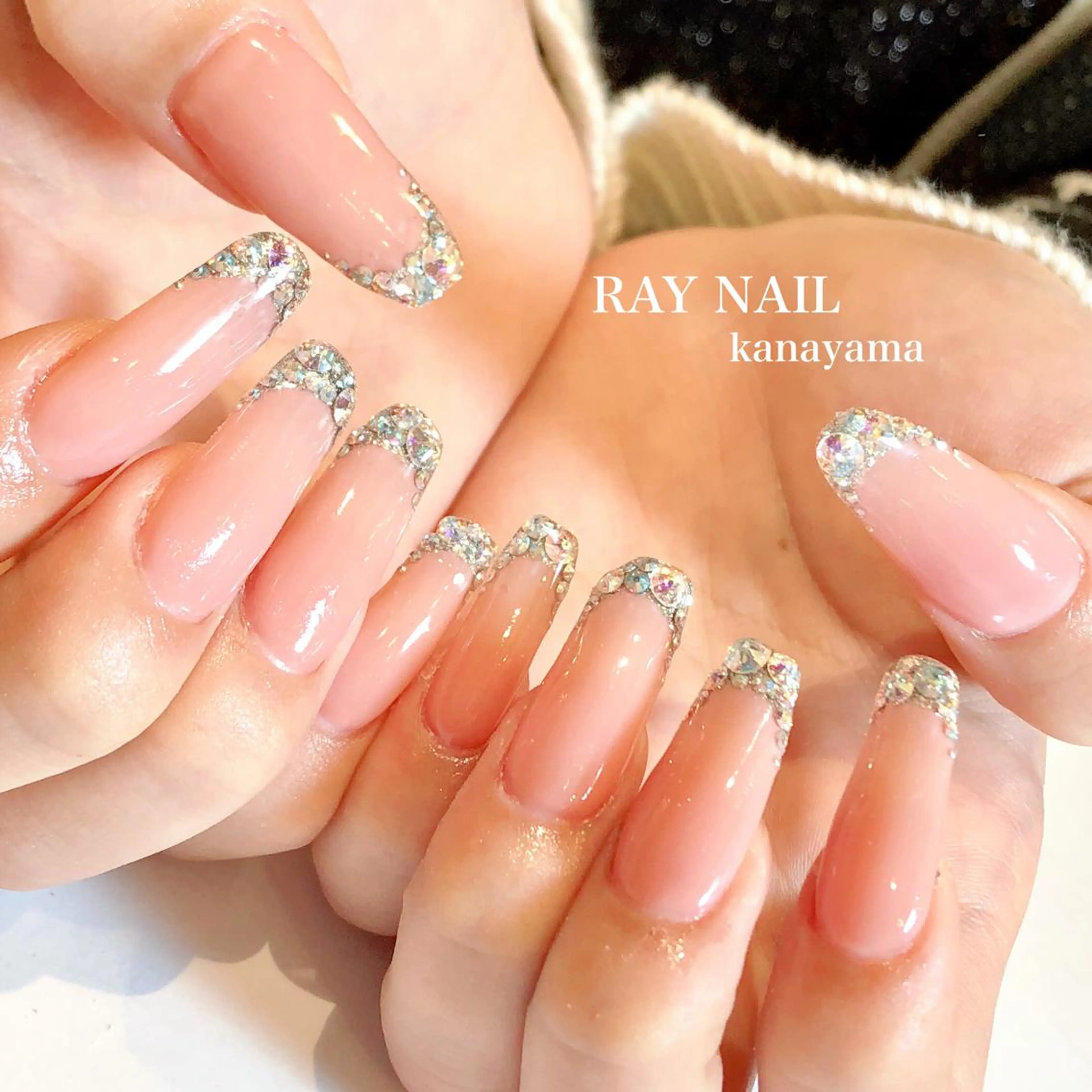 ネイル フレンチネイル キラキラネイル ロングネイル スクエアネイル ストーンネイル ハンドネイル Arowa 伊田のネイルデザイン