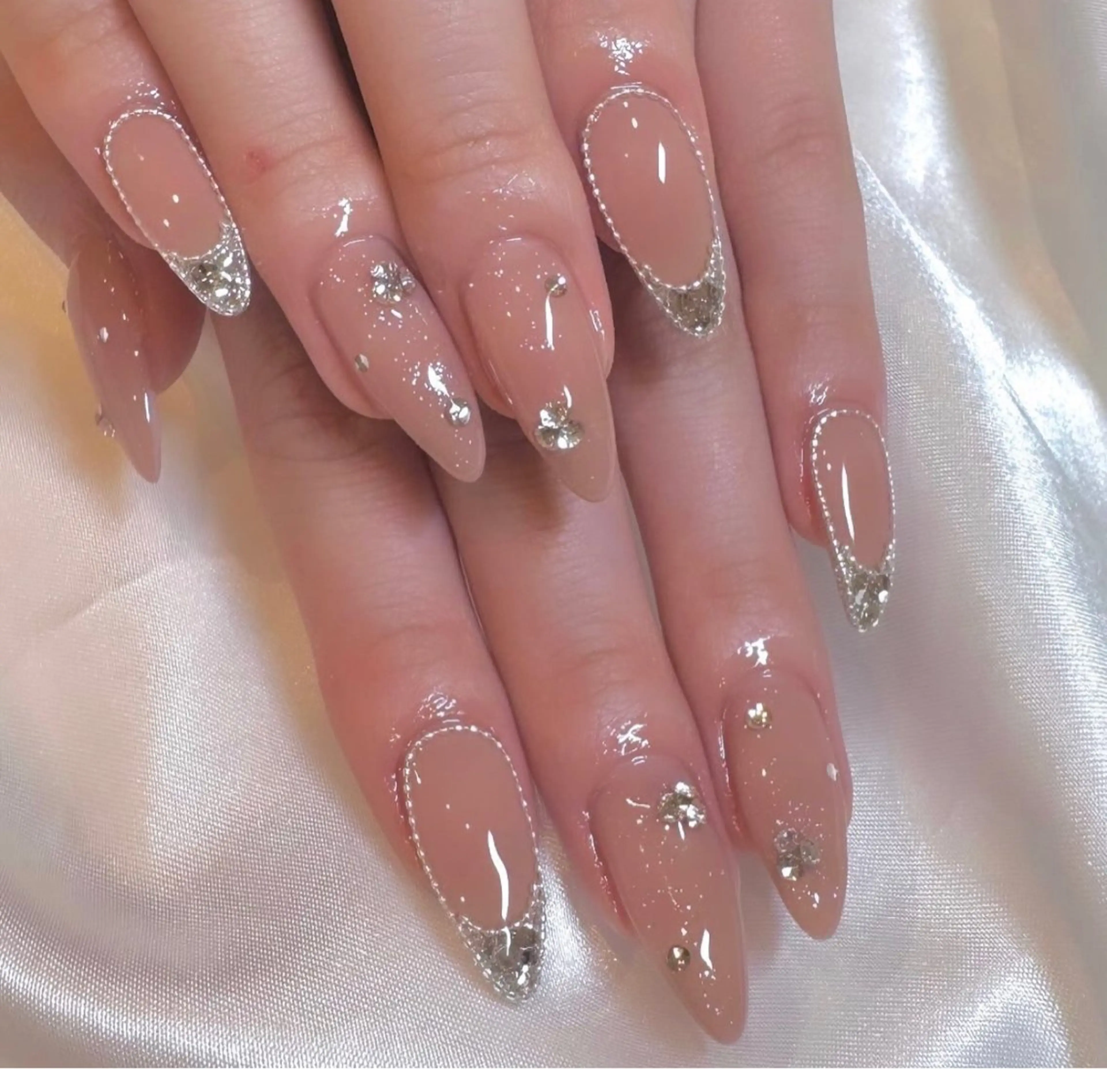 ネイル HIN NAILのネイルデザイン