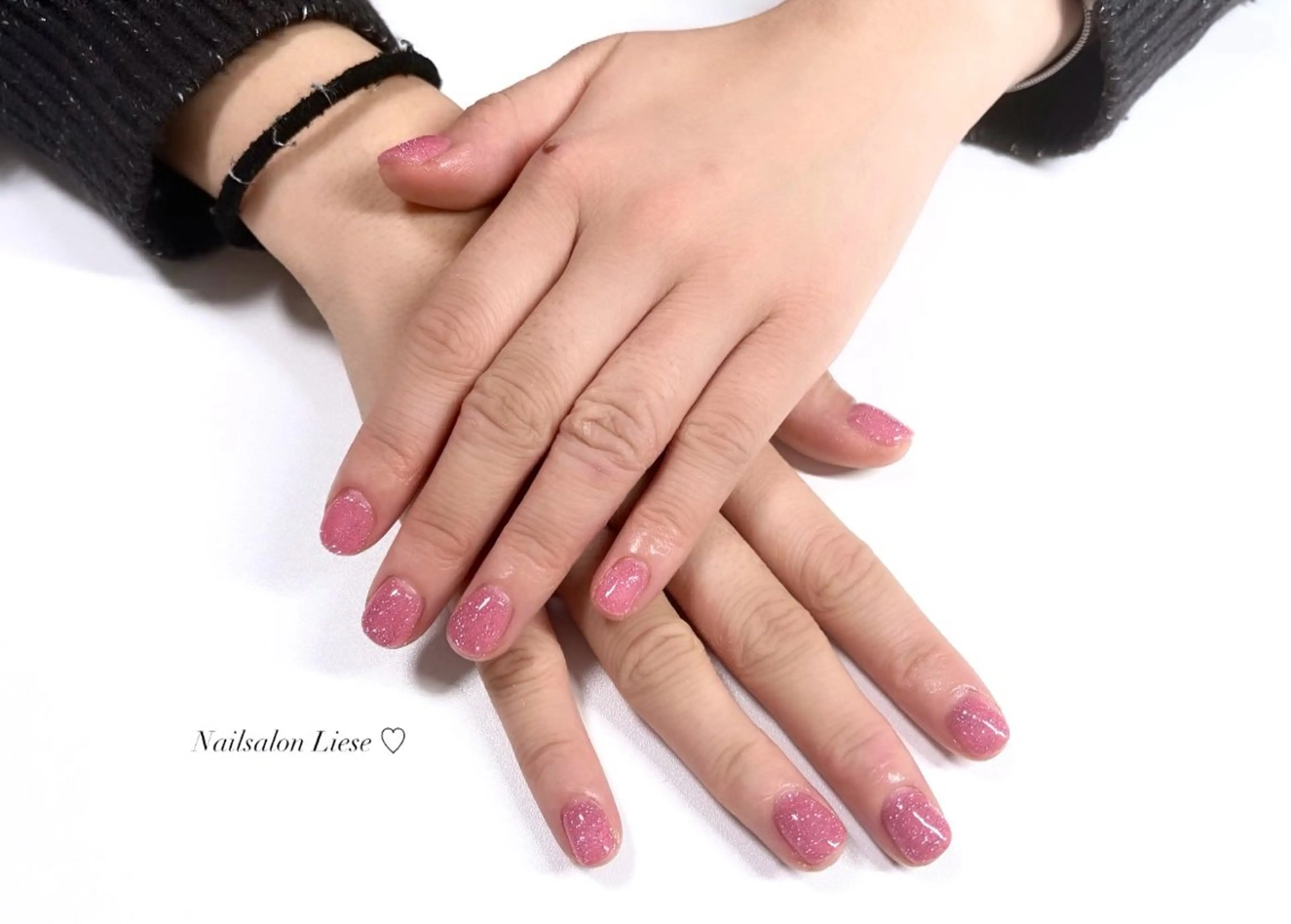 ネイル ハンドネイル 𝑵𝒂𝒊𝒍𝒔𝒂𝒍𝒐𝒏 𝑳𝒊𝒆𝒔𝒆所属・𝐋𝐢𝐞𝐬𝐞 𝐘𝐔𝐈のネイルデザイン