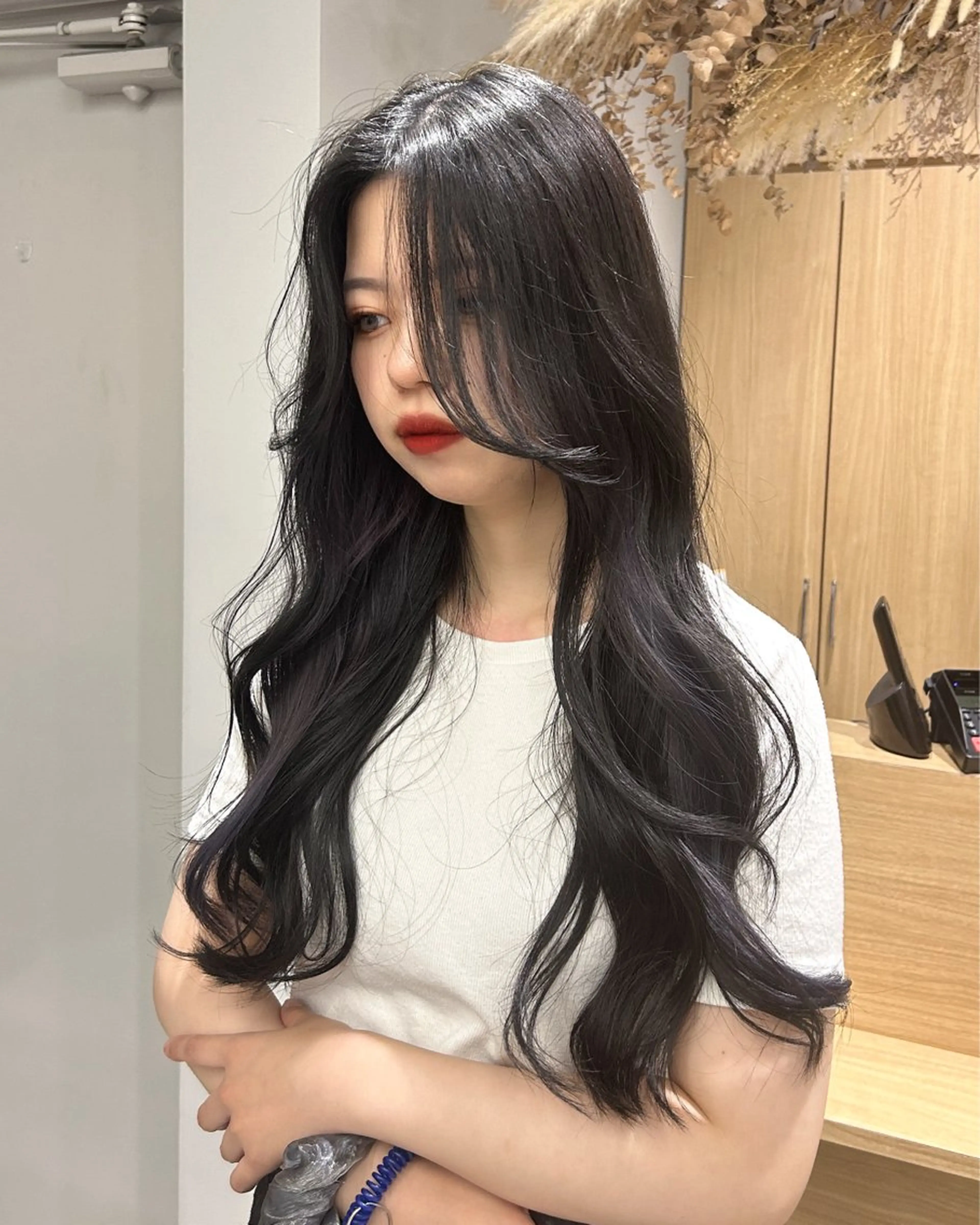 ロング カラー ブリーチ 透明感カラー インナーカラー ブリーチなしカラー 韓国風ヘア Lien by kiitos所属・韓国ヘア×レイヤー カット/上田丈也のヘアスタイル