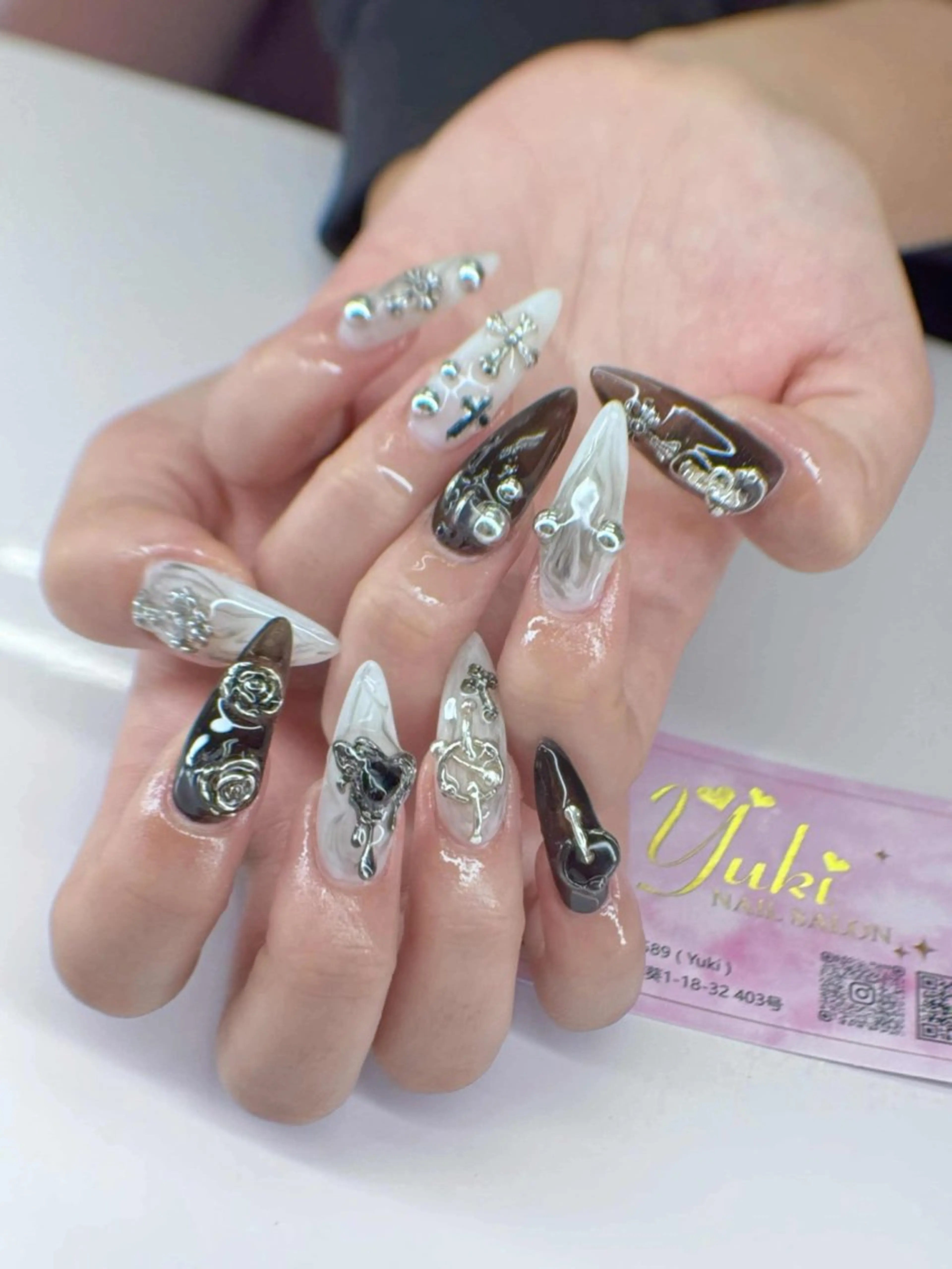ネイル ハンドネイル Yuki Nailsalonのネイルデザイン