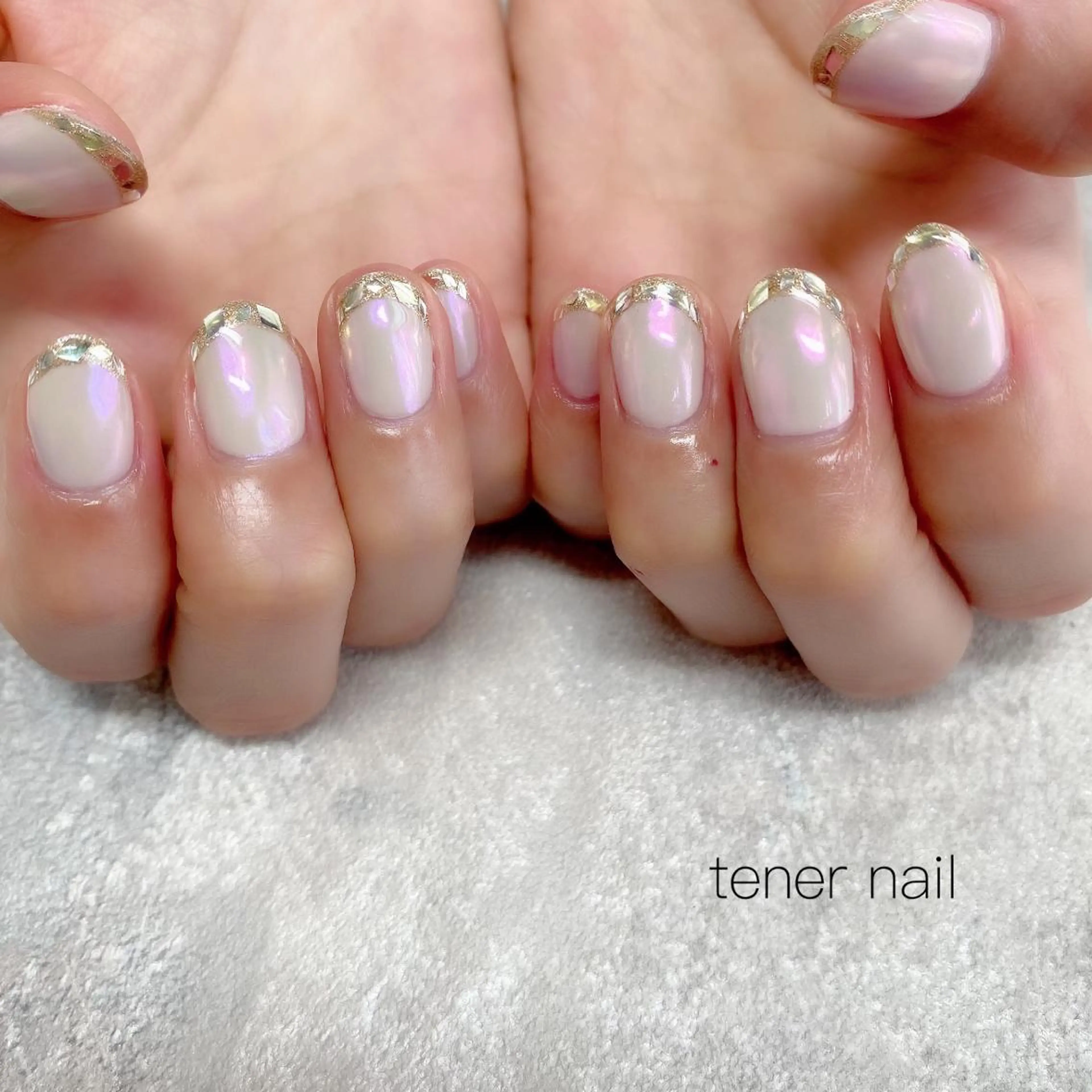 ネイル フレンチネイル ガラスフレンチ tener  nail  テネルネイル所属・テネルネイル tener nailのネイルデザイン