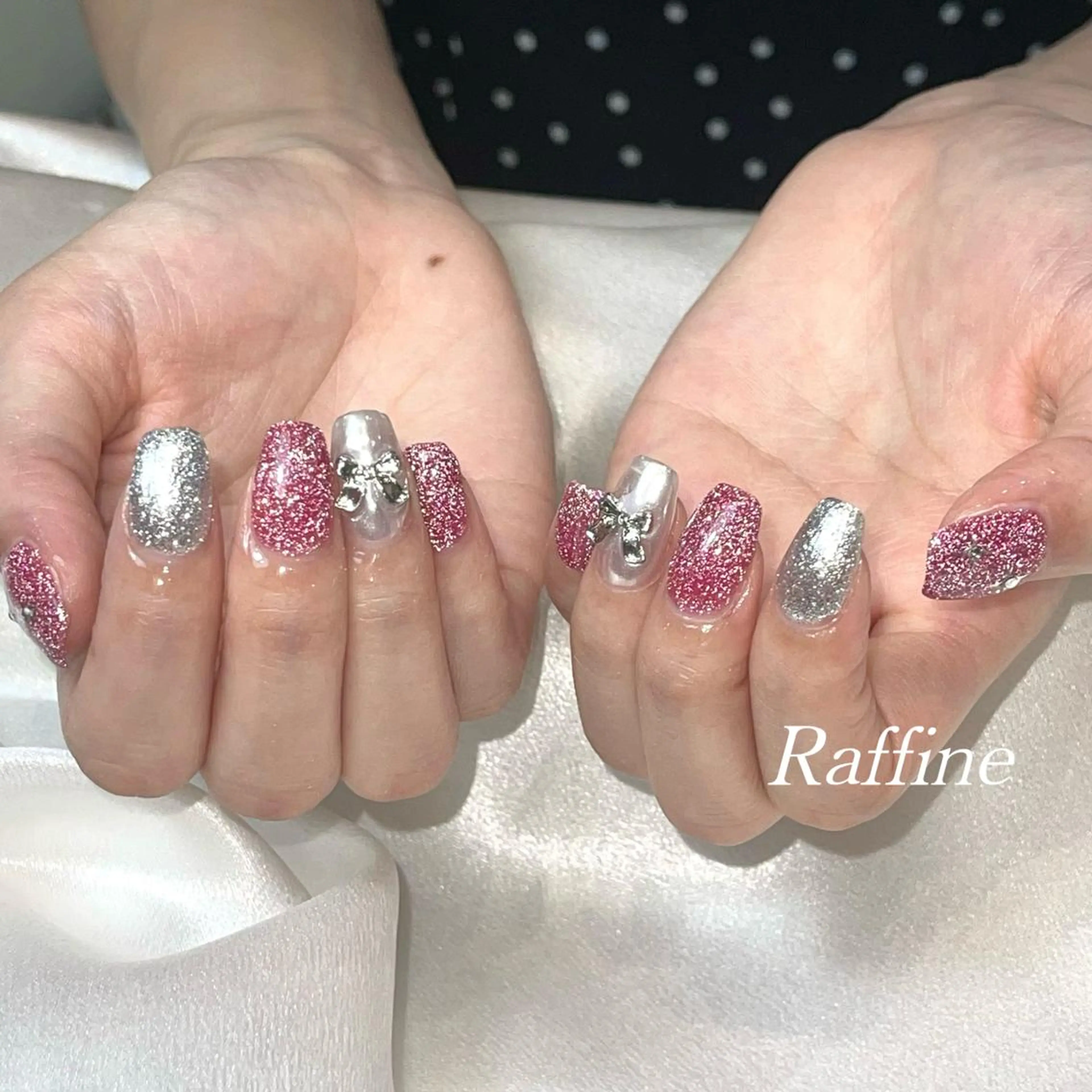 ネイル RAFFINE 月🦋🩵のネイルデザイン