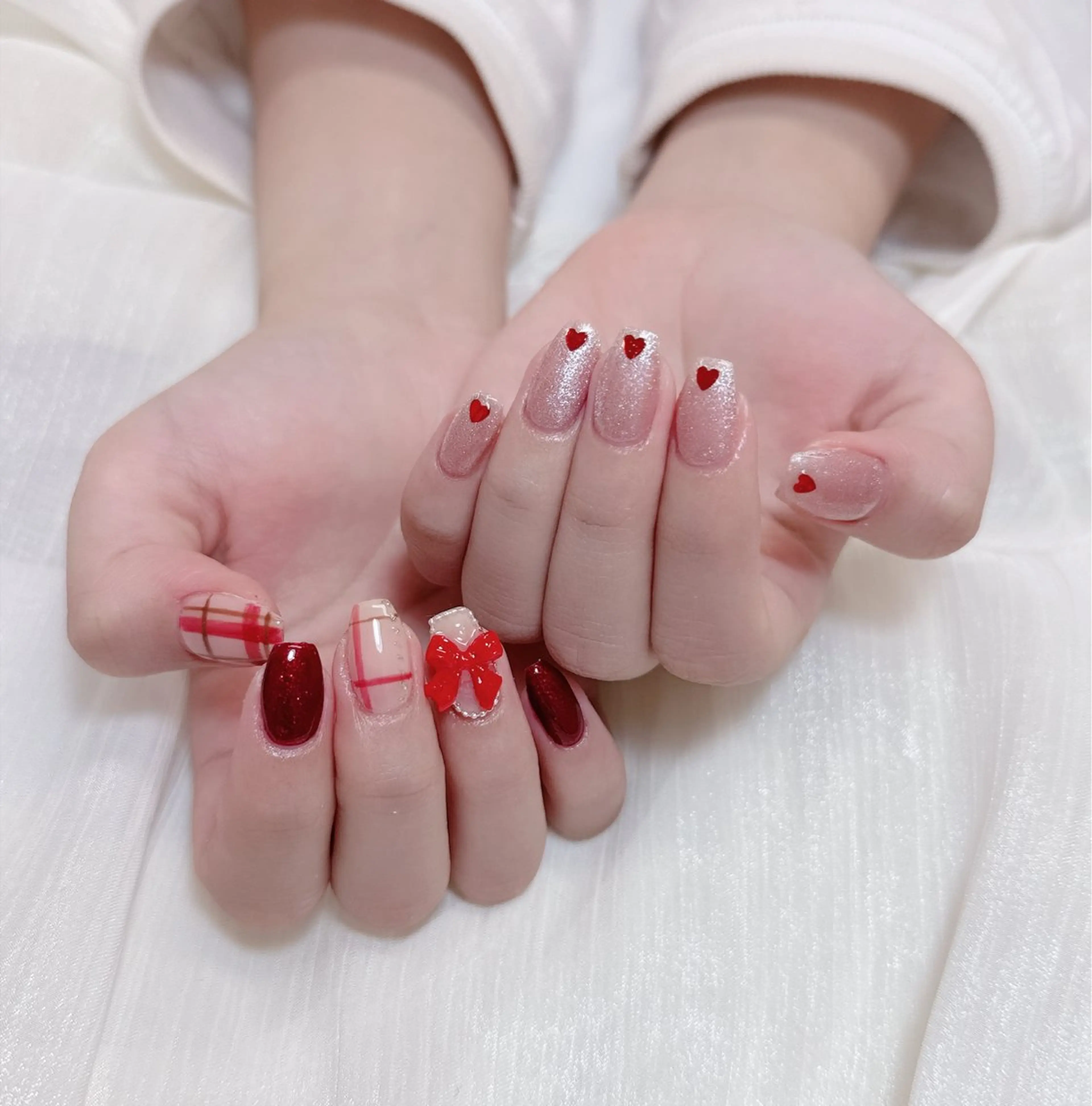 ネイル チークネイル フレンチネイル グラデーション キラキラネイル 韓国ネイル 陳 rinaのネイルデザイン