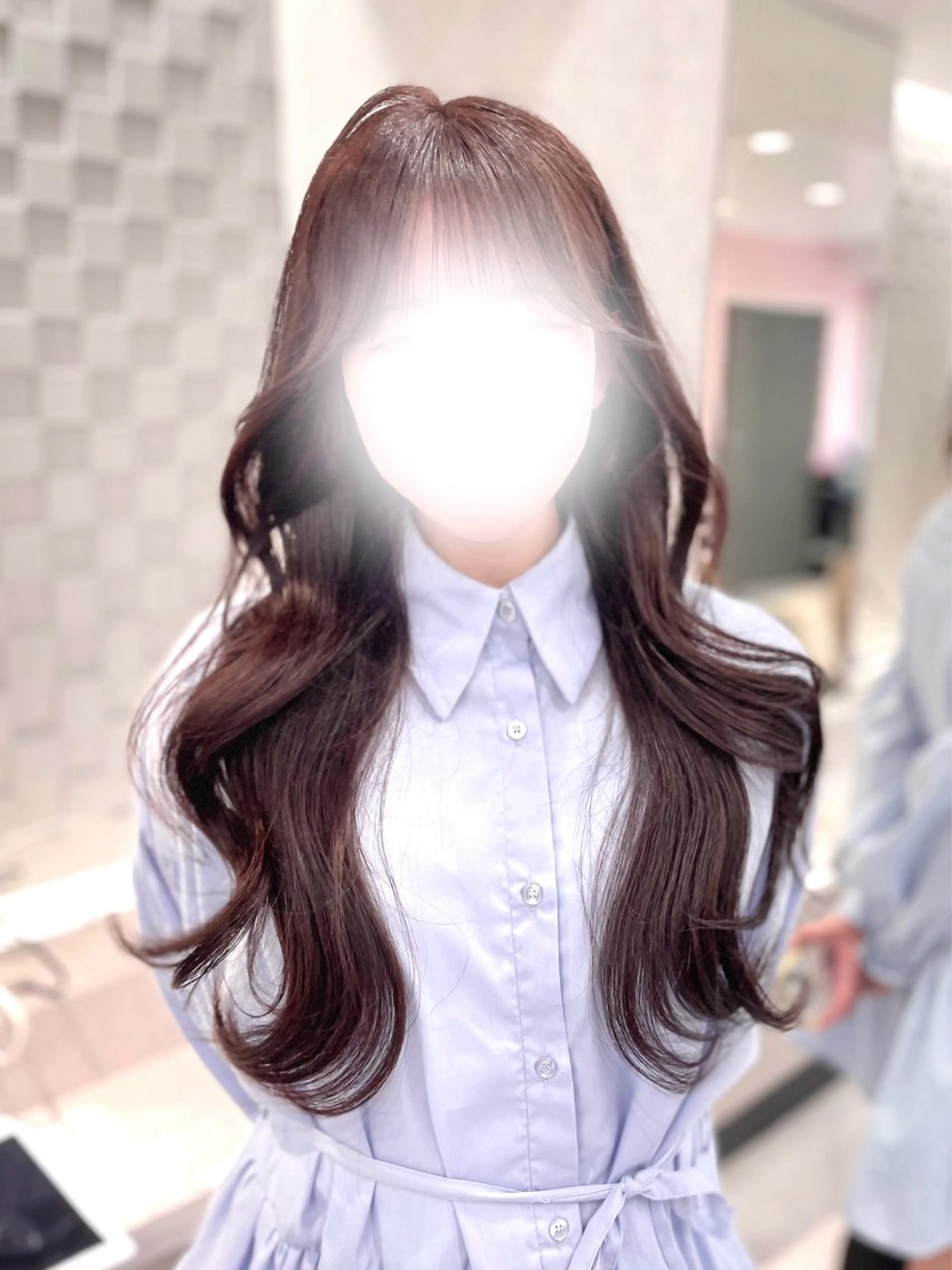 ロング カラー 𝑿𝑬𝑵𝑨 𝐿𝑈𝑁𝐴のヘアスタイル