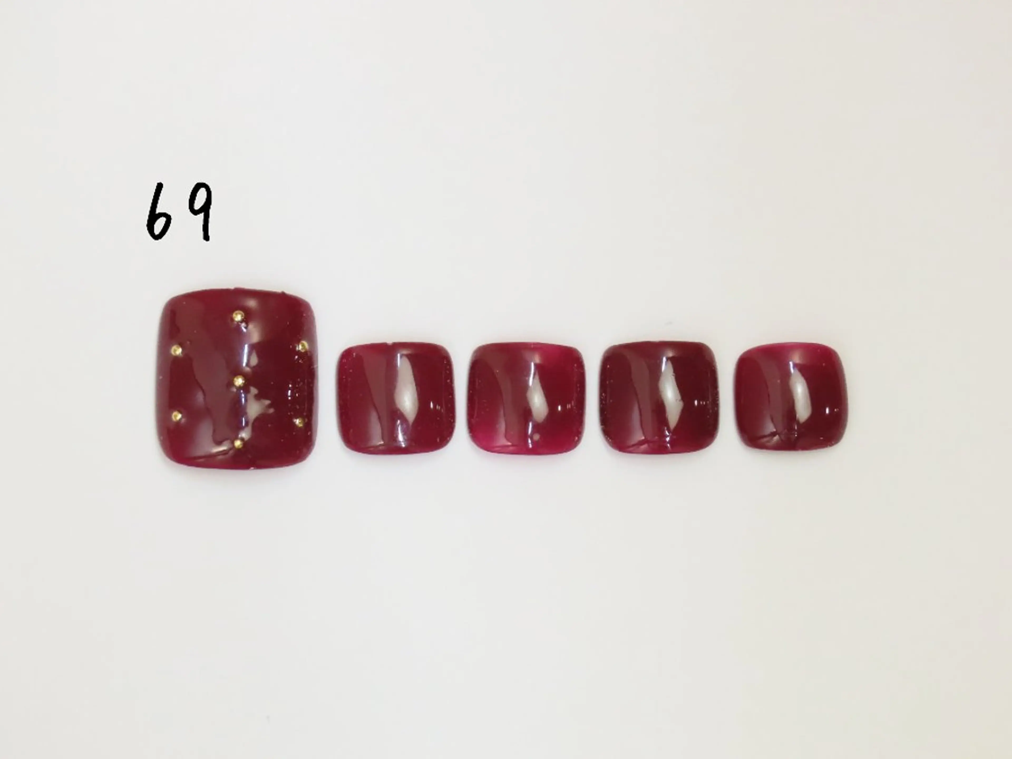 ネイル フットネイル 韓国美容ジェルネイル専門店Maum新潟店所属・Maum 新潟店のマツエク・マツパデザイン