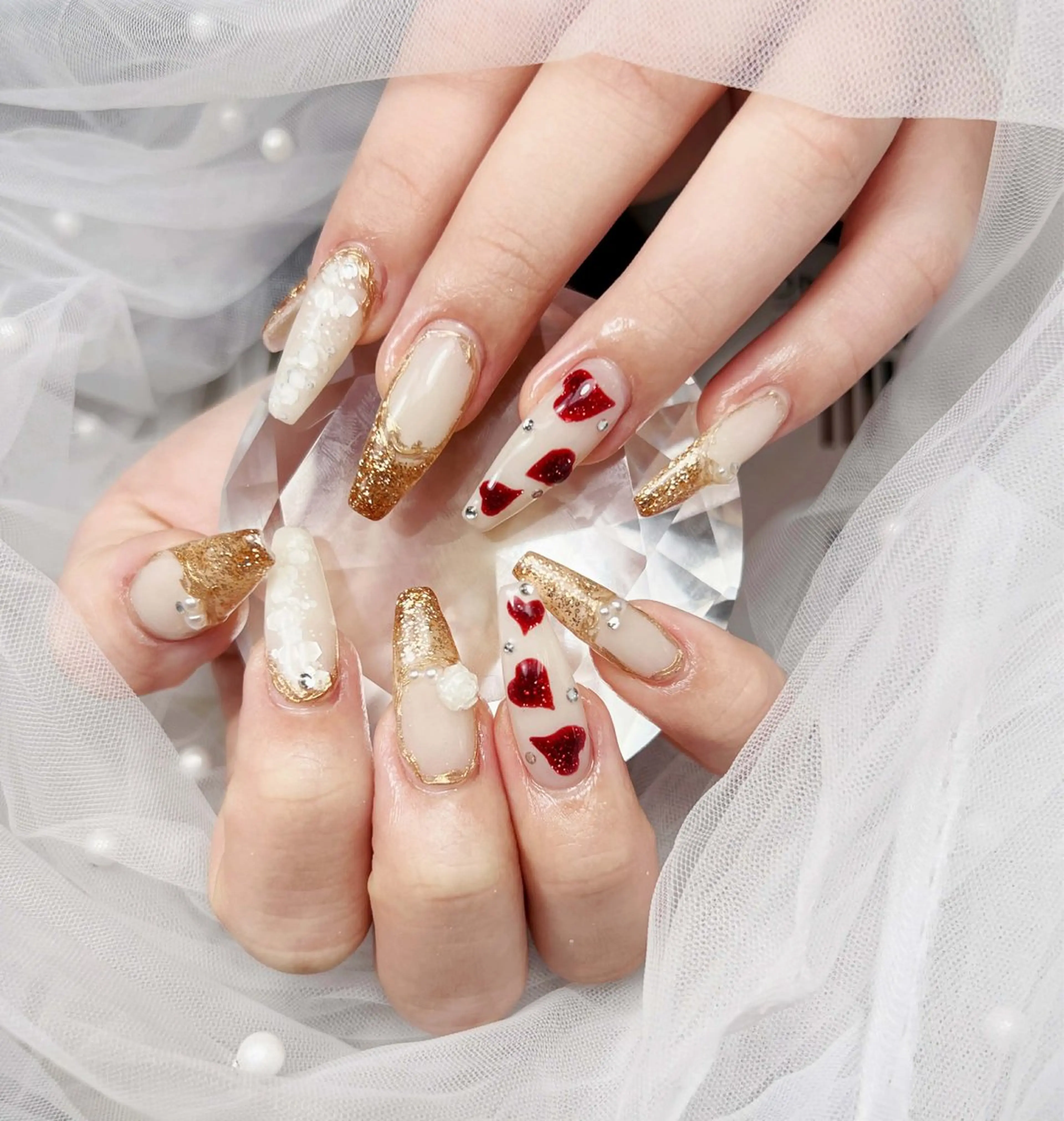 ネイル アートネイル オーロラネイル チークネイル 長さ出し フットネイル HaNa_ Noiranailのネイルデザイン