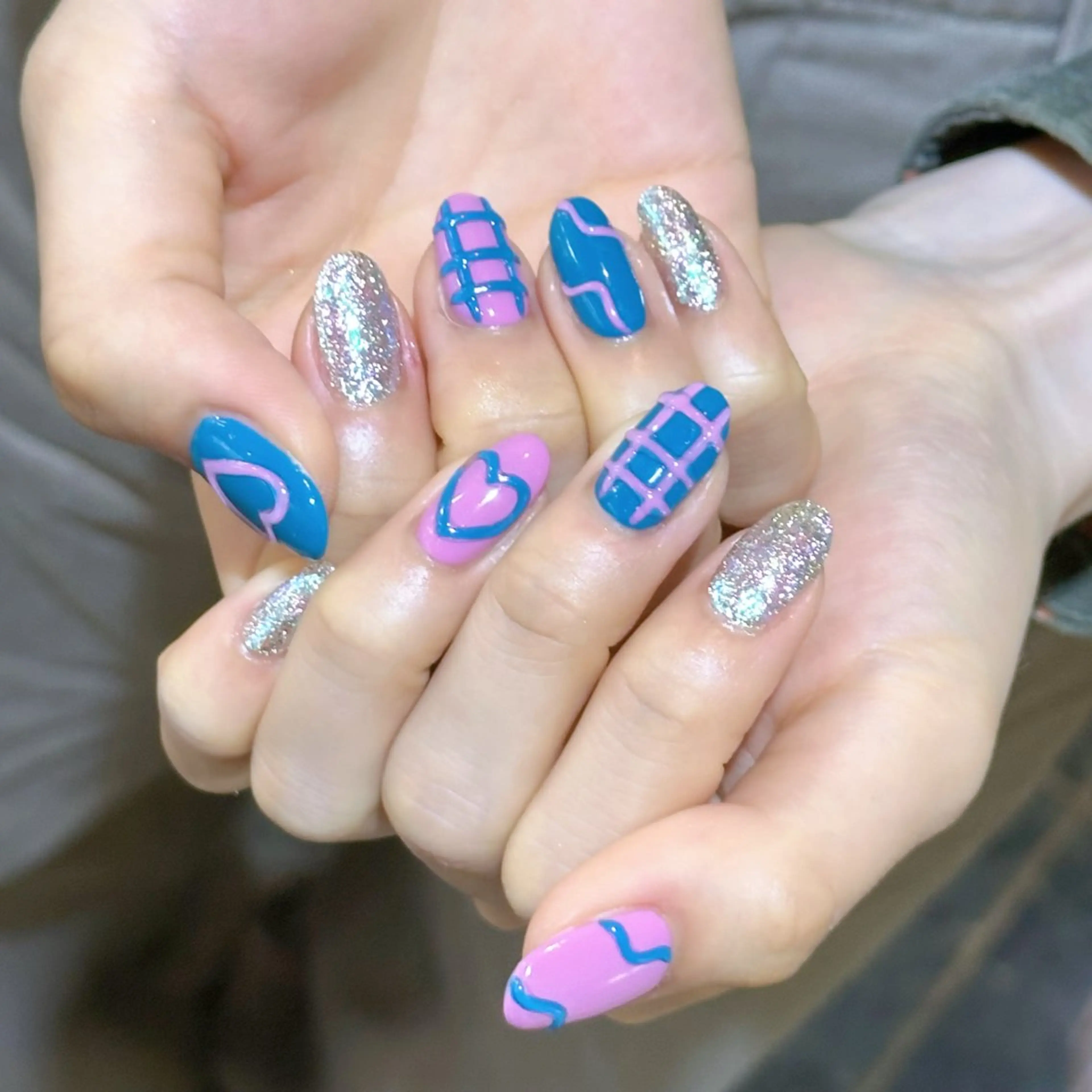 ネイル MAXKELLY MEGUMIのネイルデザイン