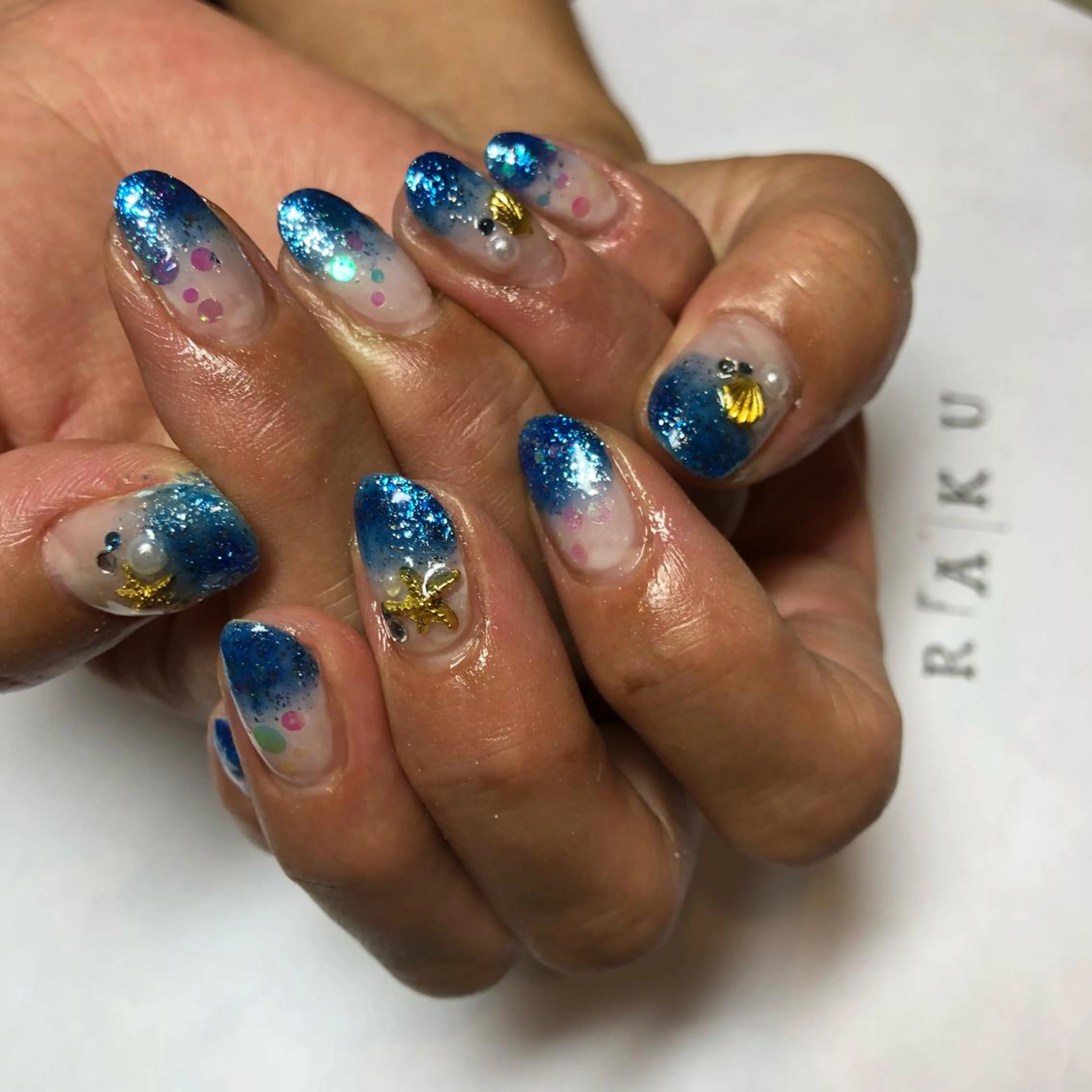 ネイル ハンドネイル 駒月 明日香のネイルデザイン