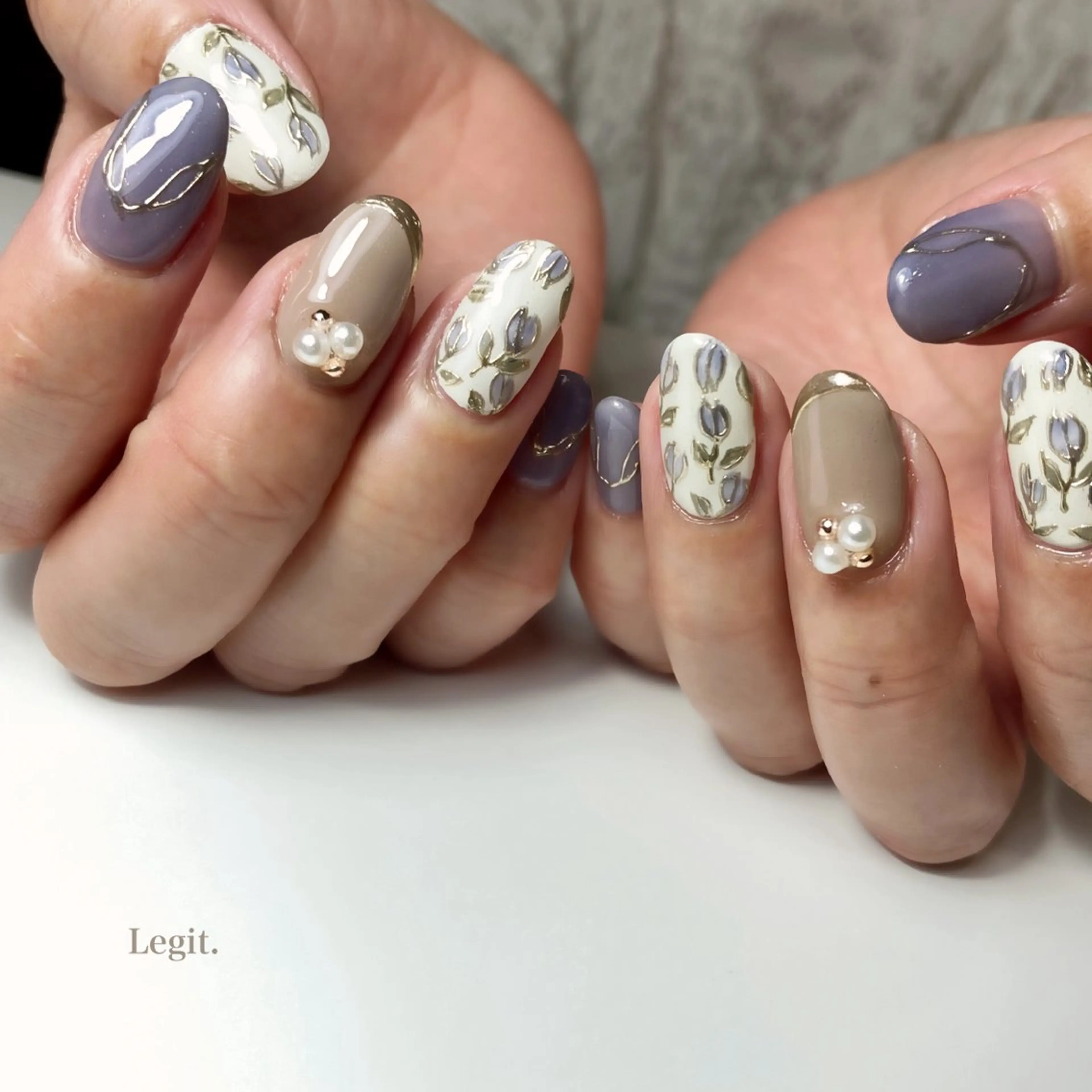 ネイル Legit nail salonのネイルデザイン