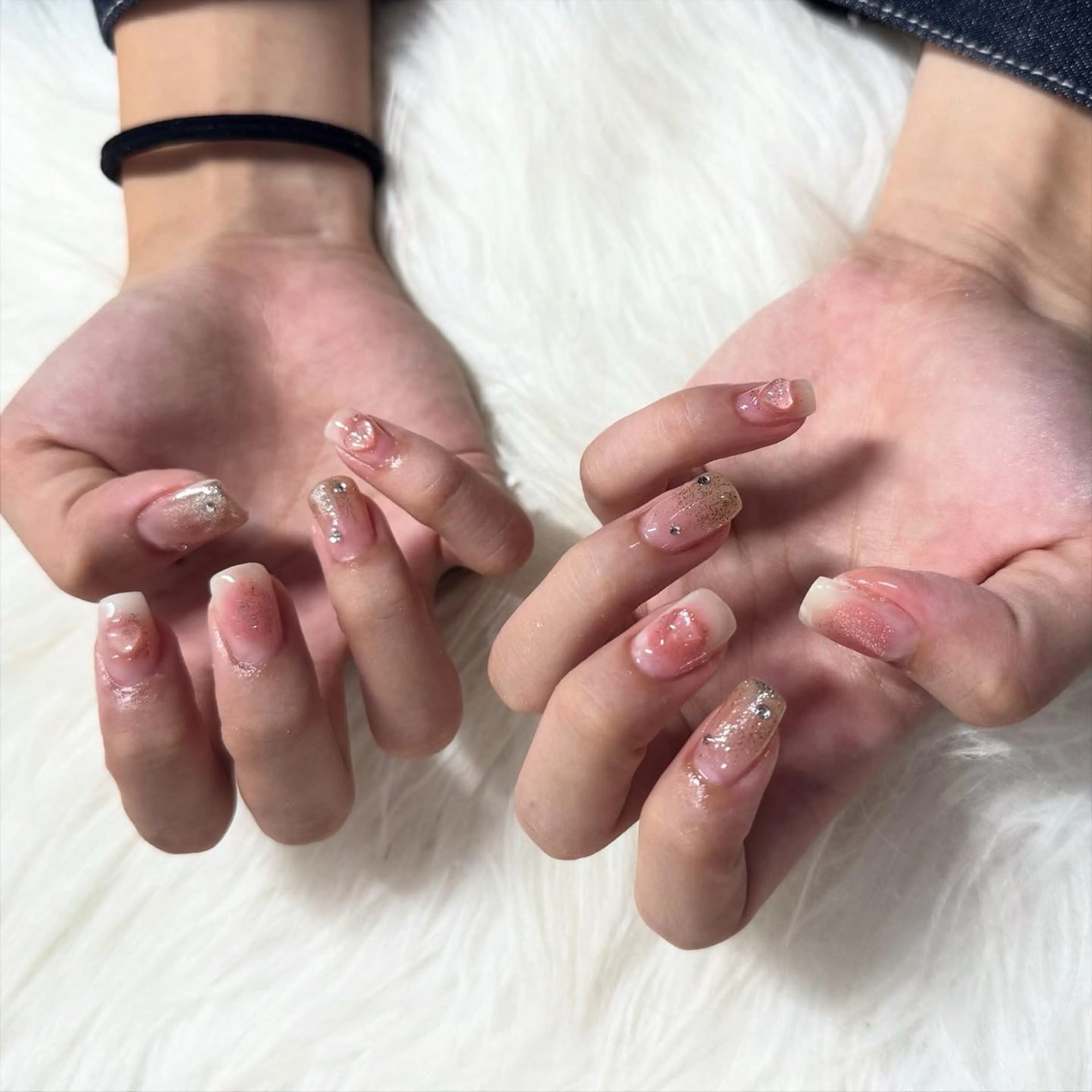 ミディアム ハンドネイル mao .のネイルデザイン