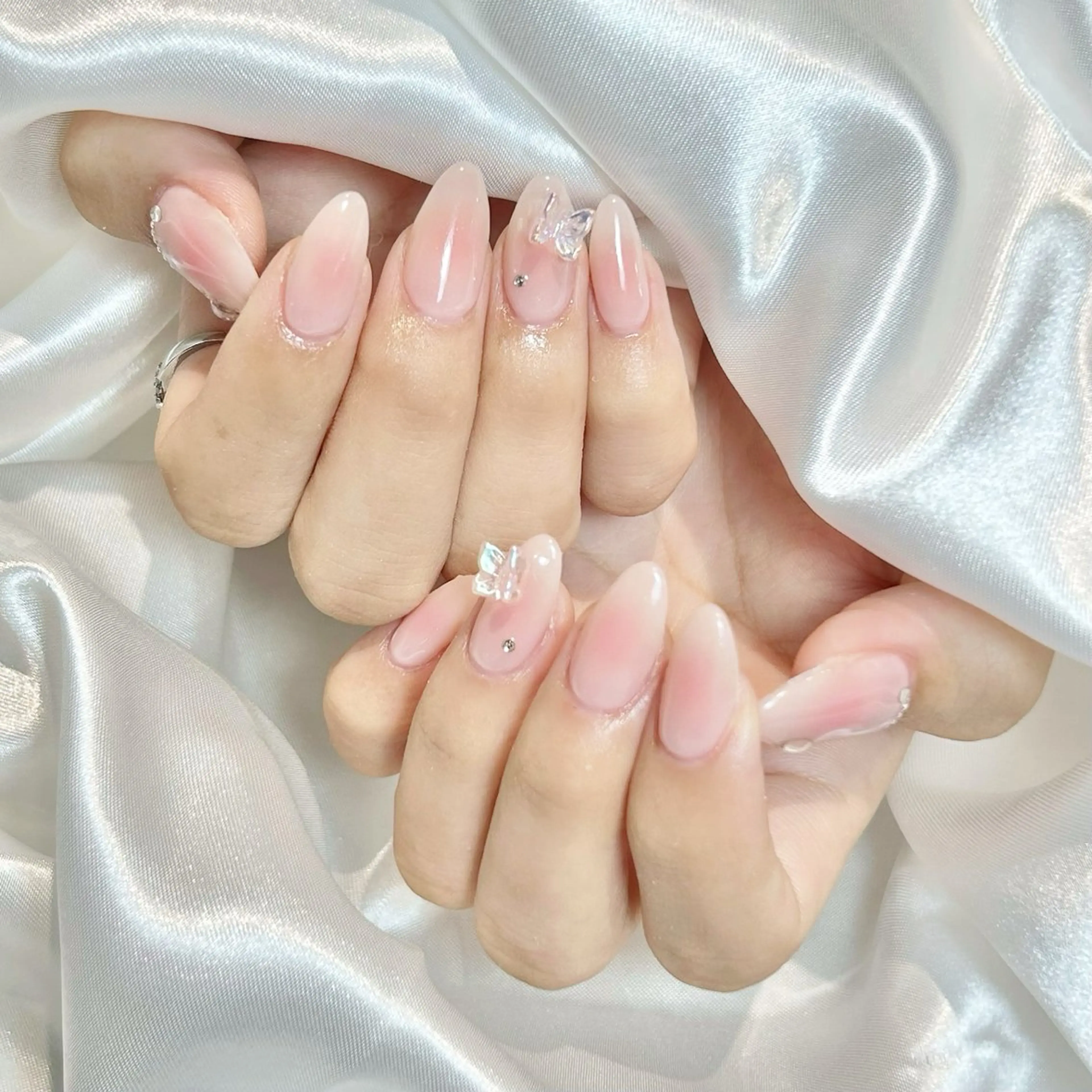 オフなし⭐️定額チークネイルの写真