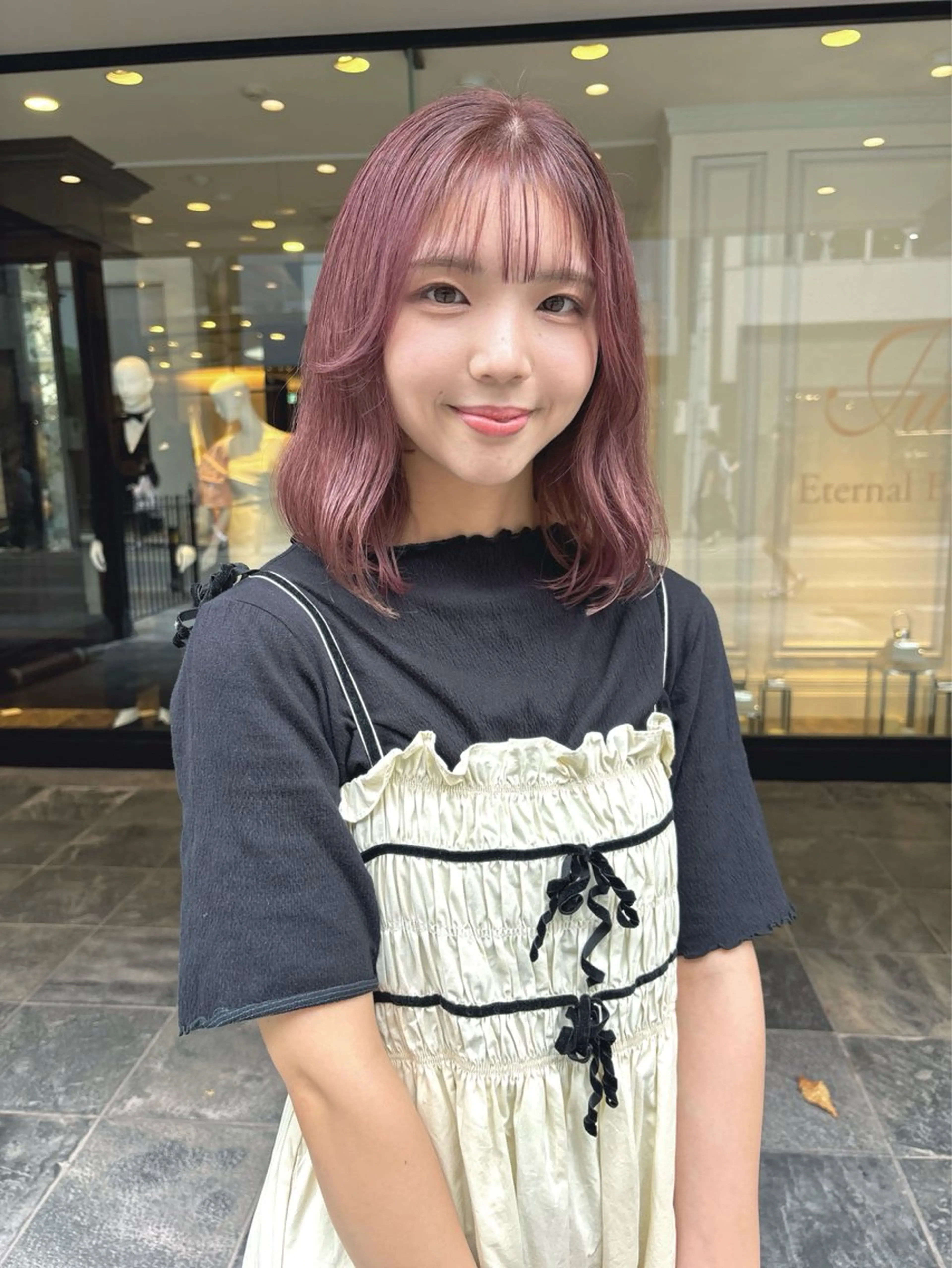 ミディアム 🌸インナーカラー 🌸藤井春華のヘアスタイル