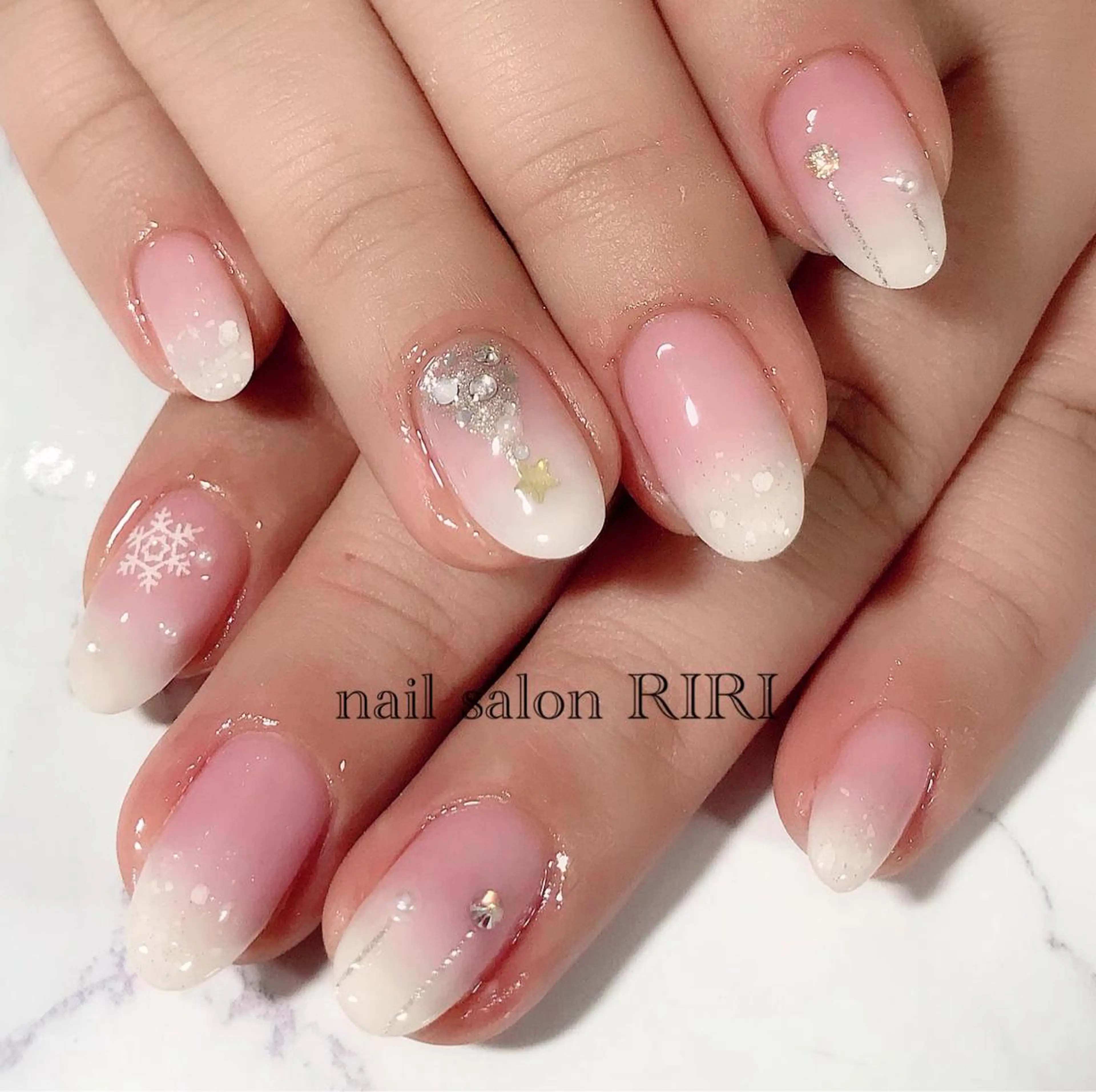 ネイル 冬ネイル クリスマス private  nail  salon RIRI所属・RIRI リリのネイルデザイン