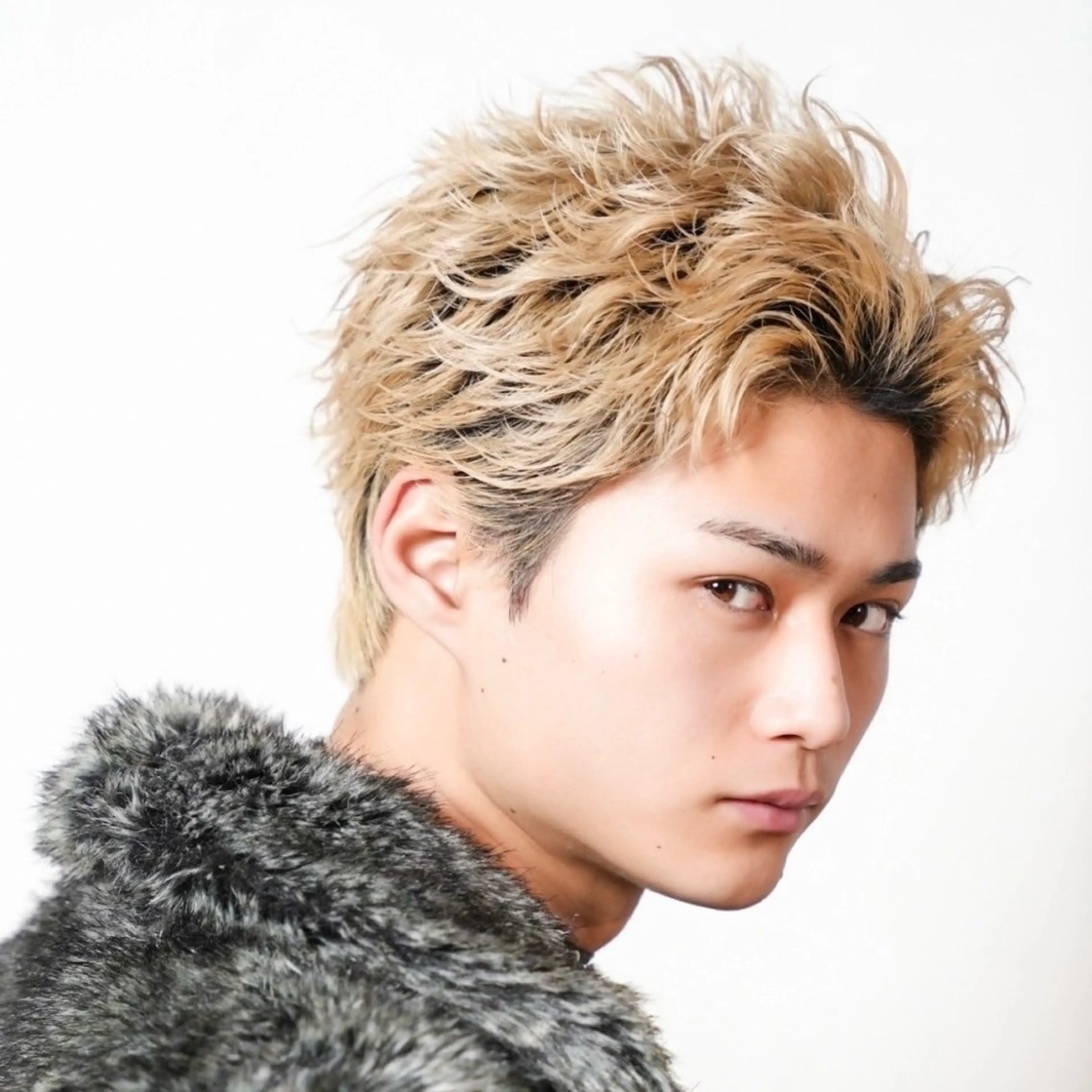 ショート カラー パーマ メンズ カット ヘアカラー トリートメント シースルーマッシュ/ メンズ/KYOHEIのヘアスタイル