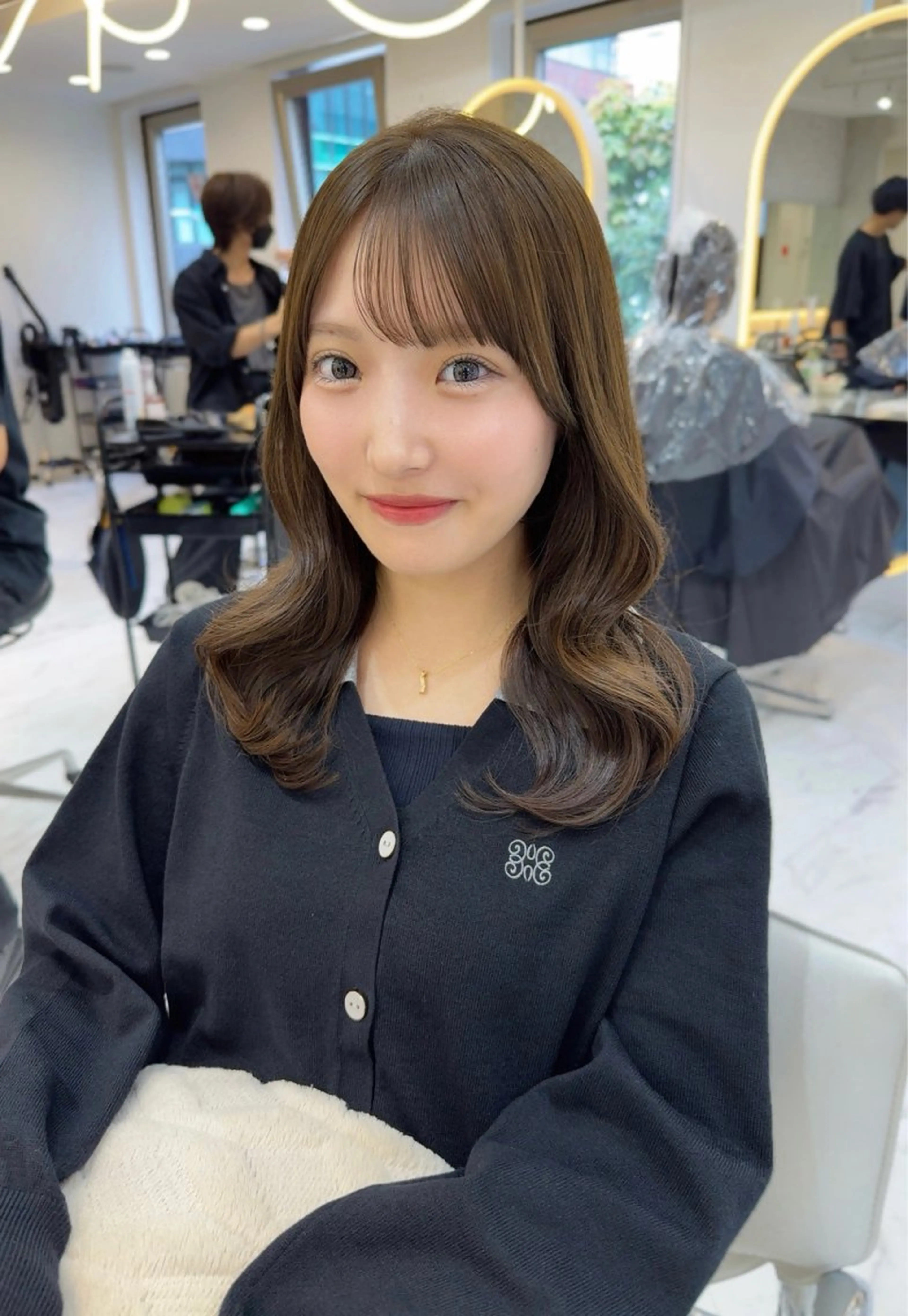 ミディアム カット ヘアカラー トリートメント 髪質改善×艶カラー / sayaka🤍のヘアスタイル