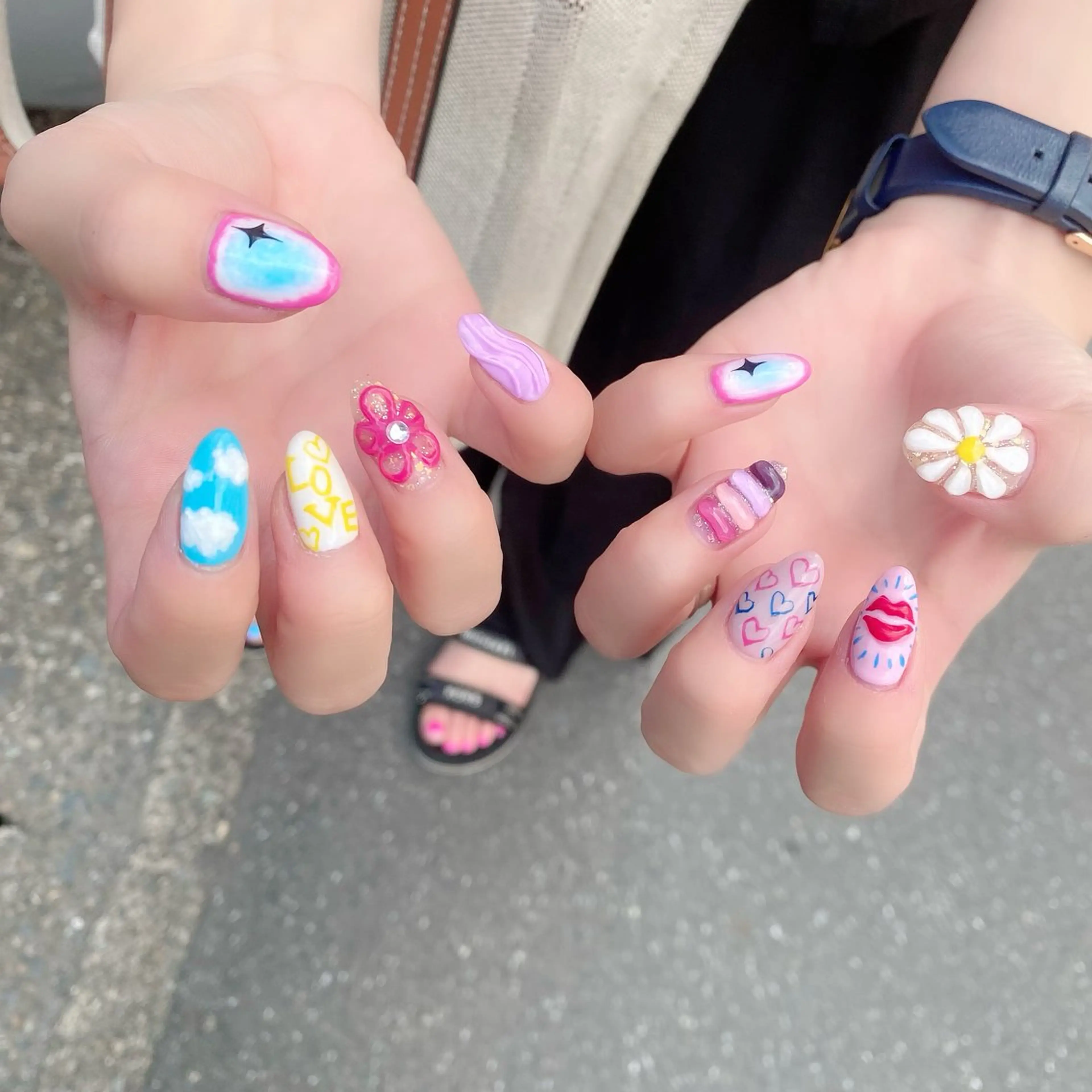 ネイル フラワーネイル ぷっくりネイル 夏ネイル ハンドネイル Salon Kのネイルデザイン