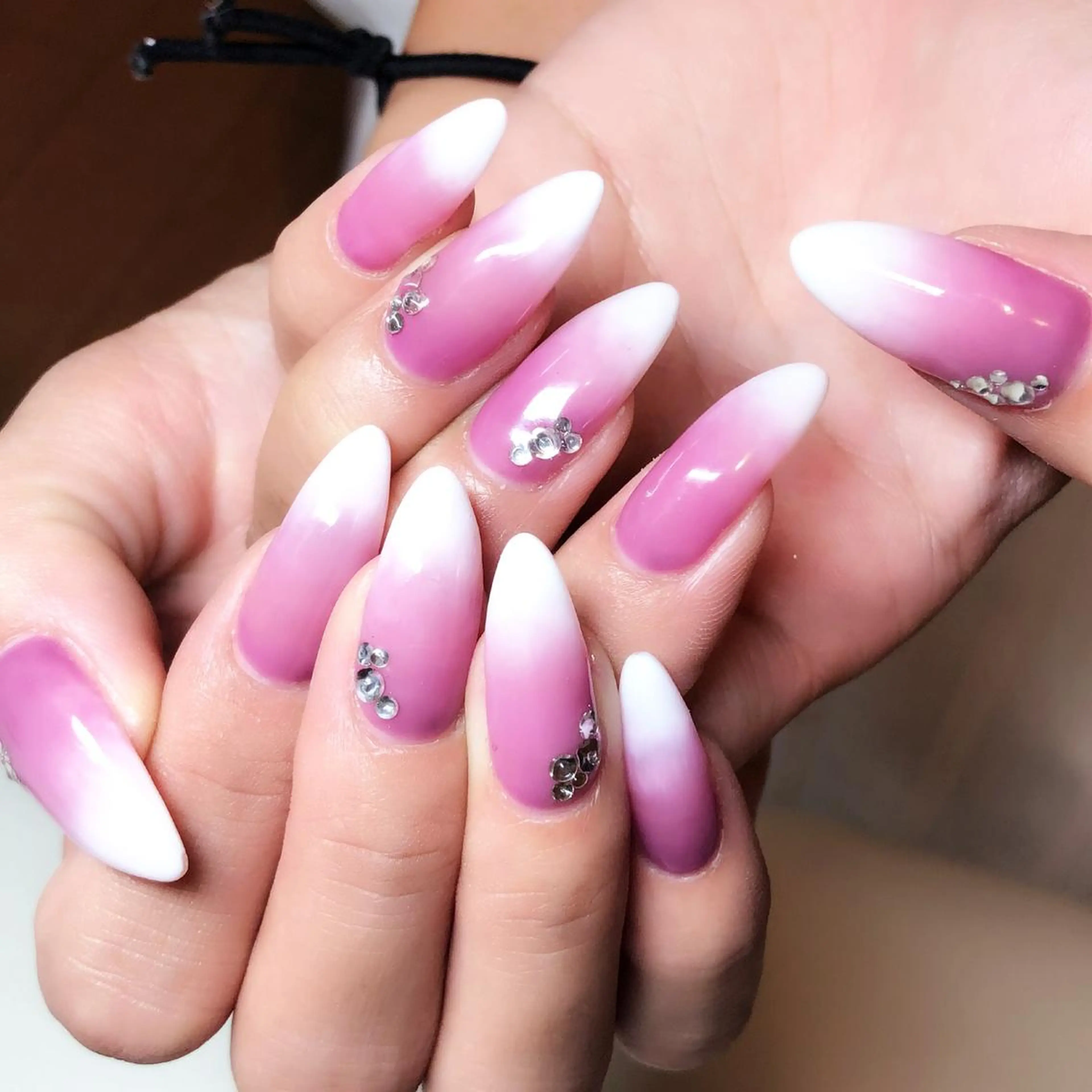 ネイル maggienail所属・Maggie Nagisaのネイルデザイン