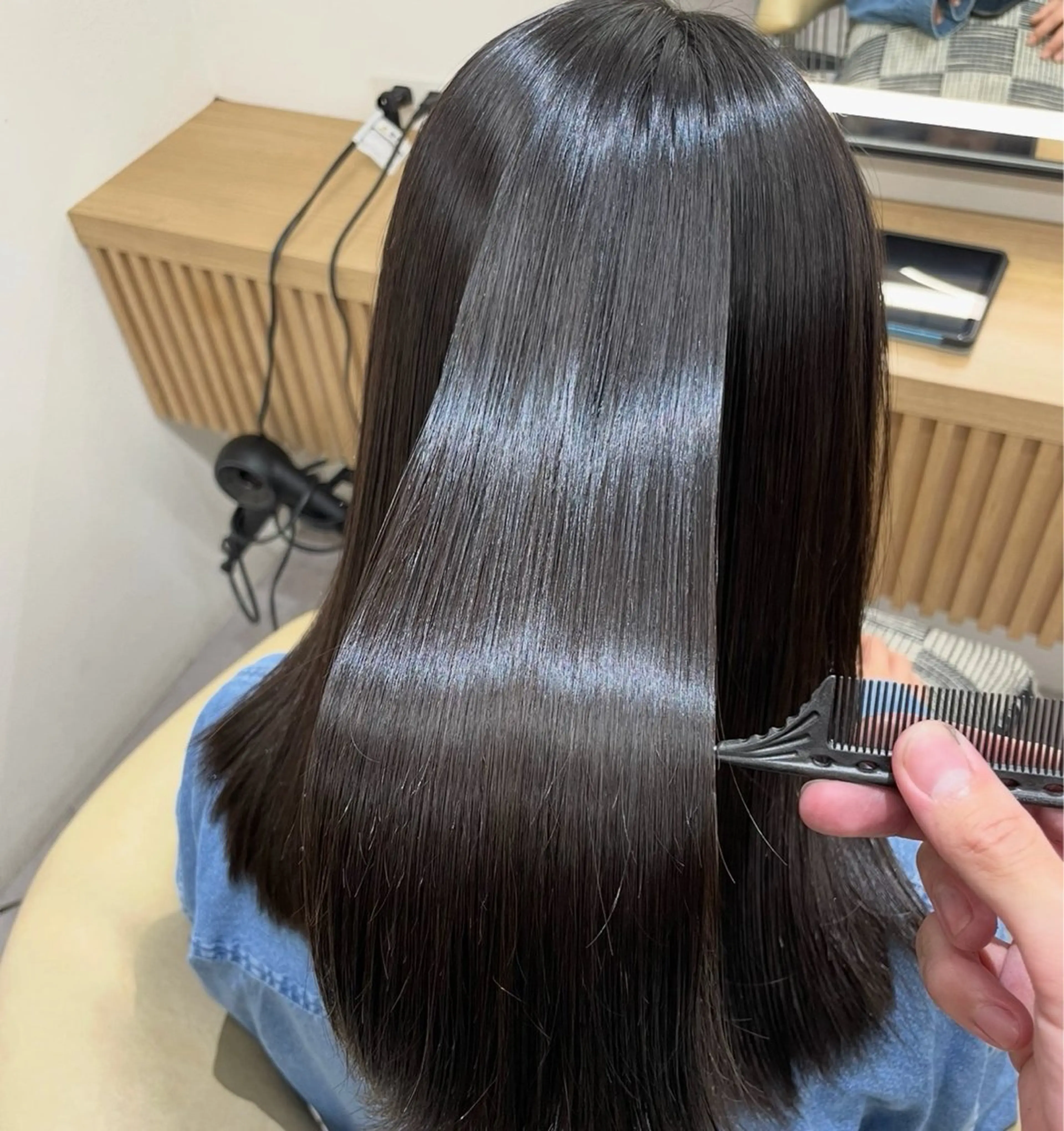 ロング 切りっぱなしボブ ボブ 顔周りカット ハッシュカット ハイレイヤー カット 縮毛矯正 トリートメント ヘアセット 浦和/髪質改善/ボブ 縮毛矯正/大和田拓夢のヘアスタイル