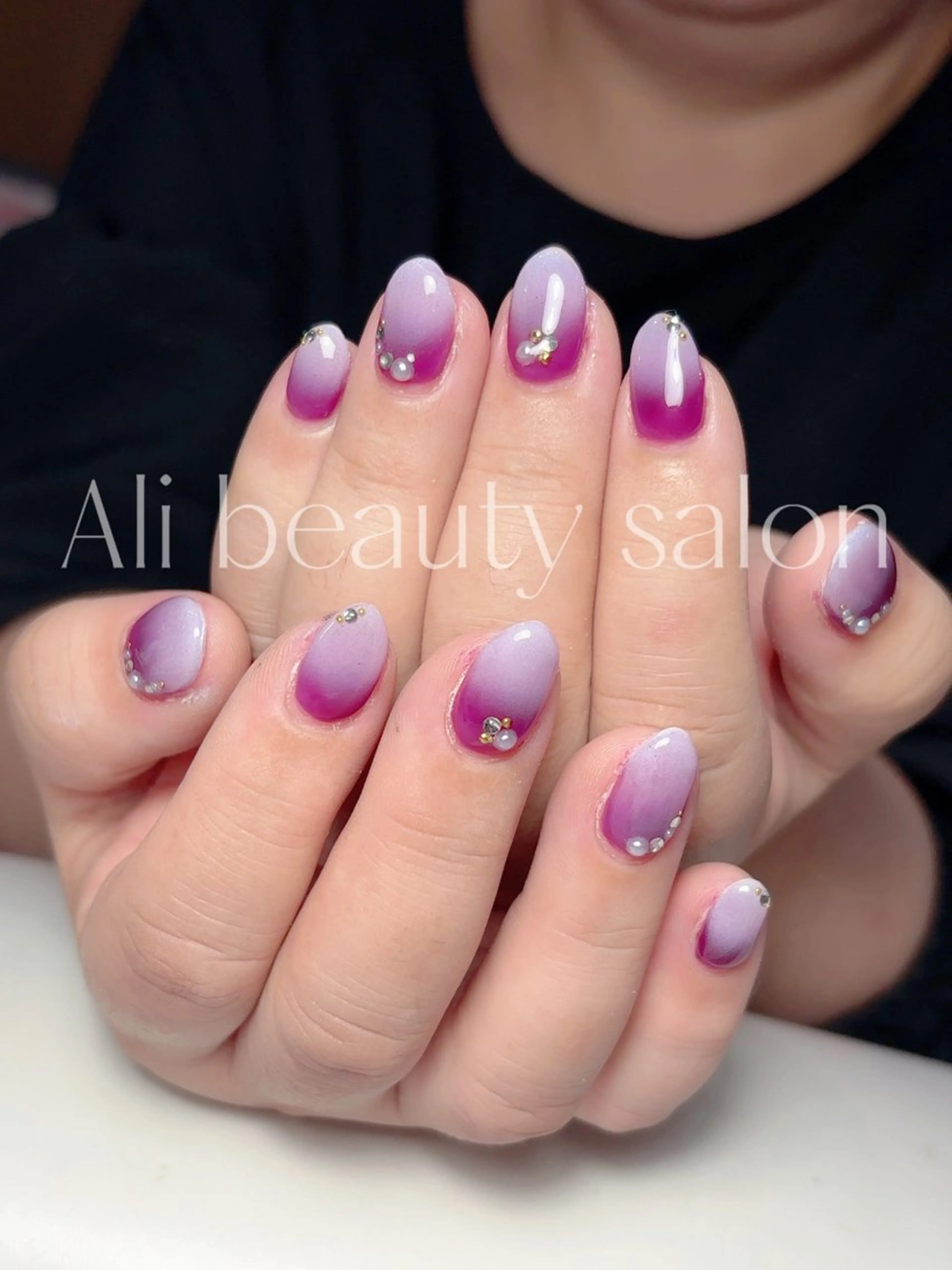 ネイル グラデーション ハンドネイル Ali 新小岩 ネイル専門のネイルデザイン