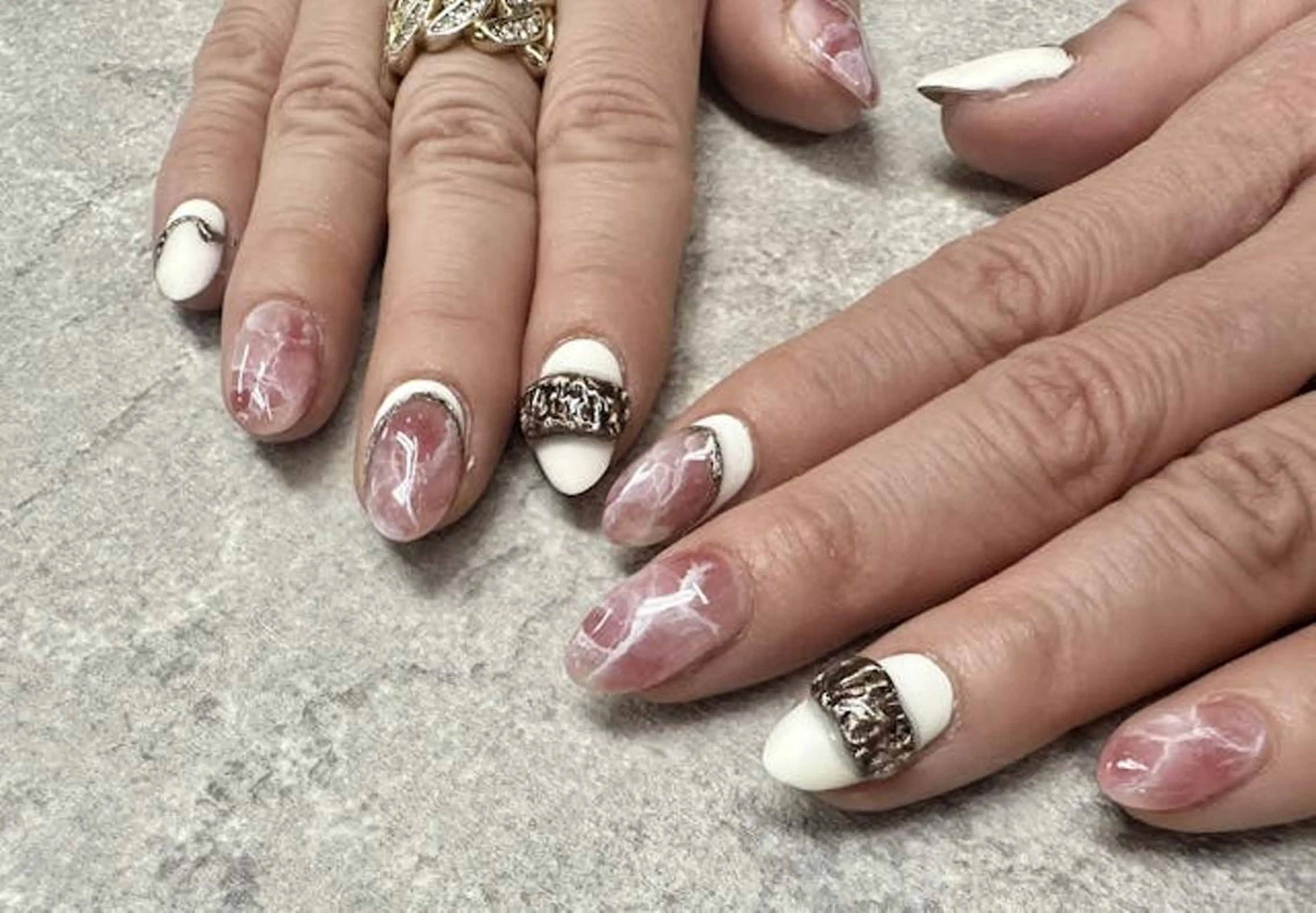 ネイル FASTNAIL PLUS 新宿店のネイルデザイン