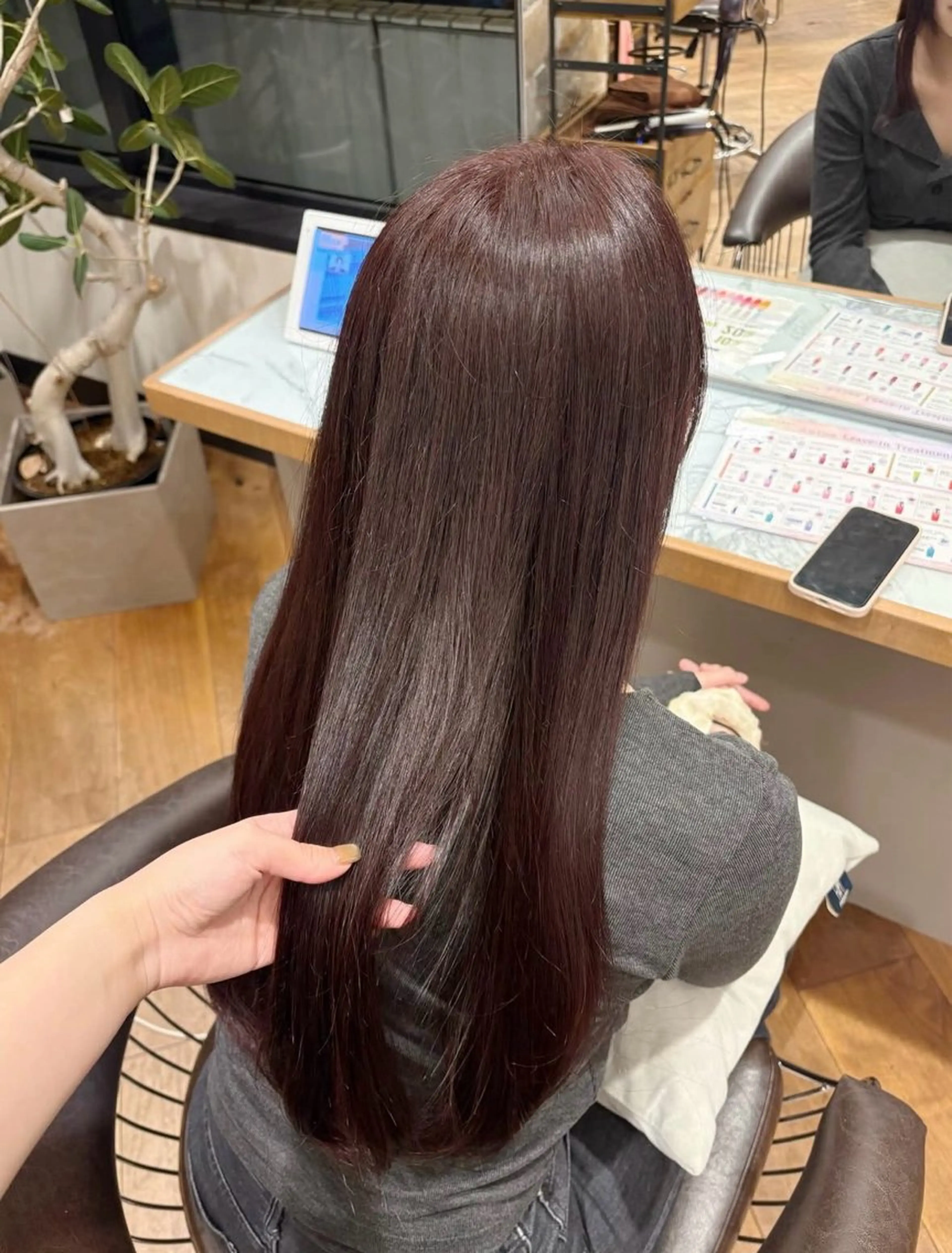 ワンカラー + Aujua最高級トリートメント✨️の写真