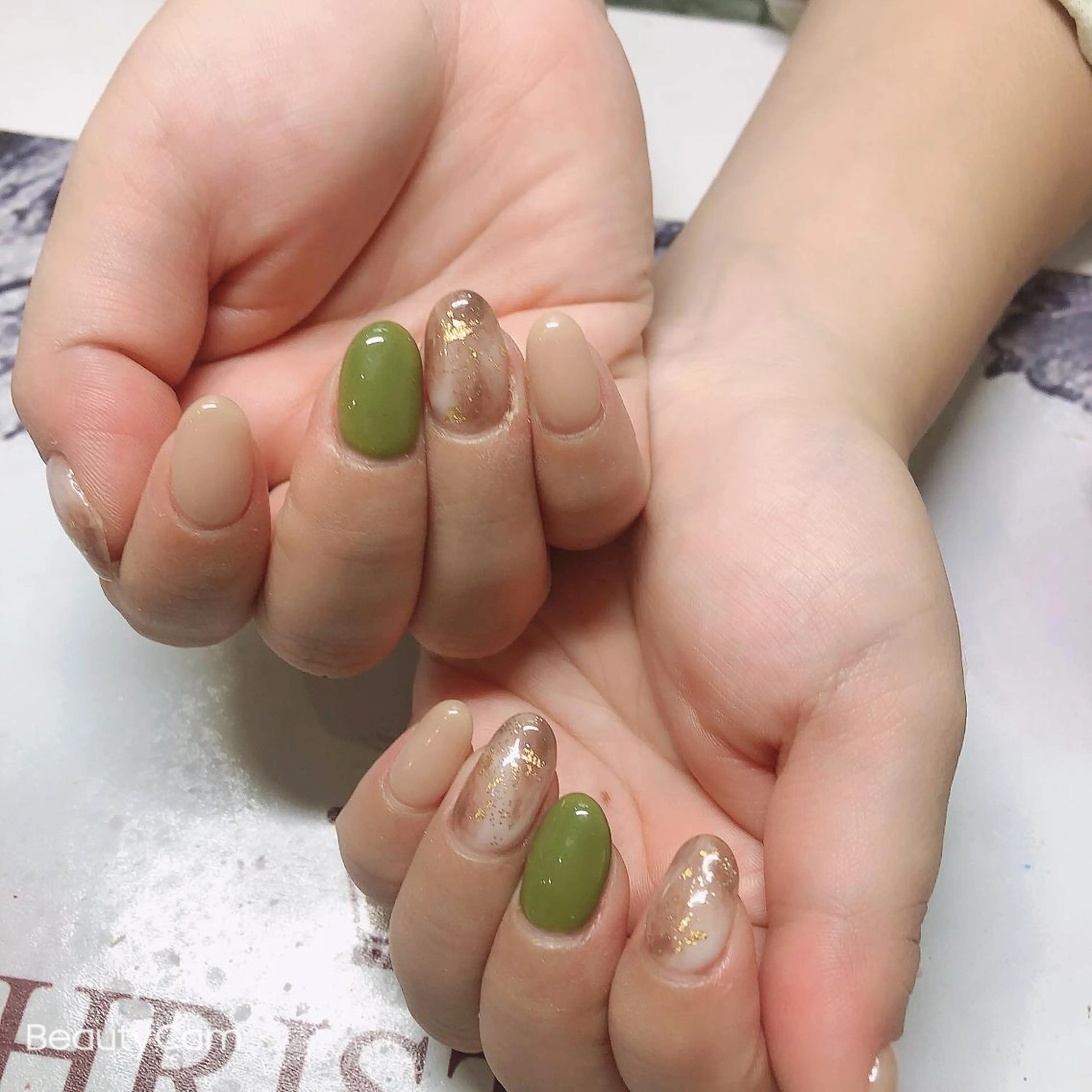 ネイル ハンドネイル Guarendo錦糸町店所属・ガレンドウ 白澤 愛子のネイルデザイン