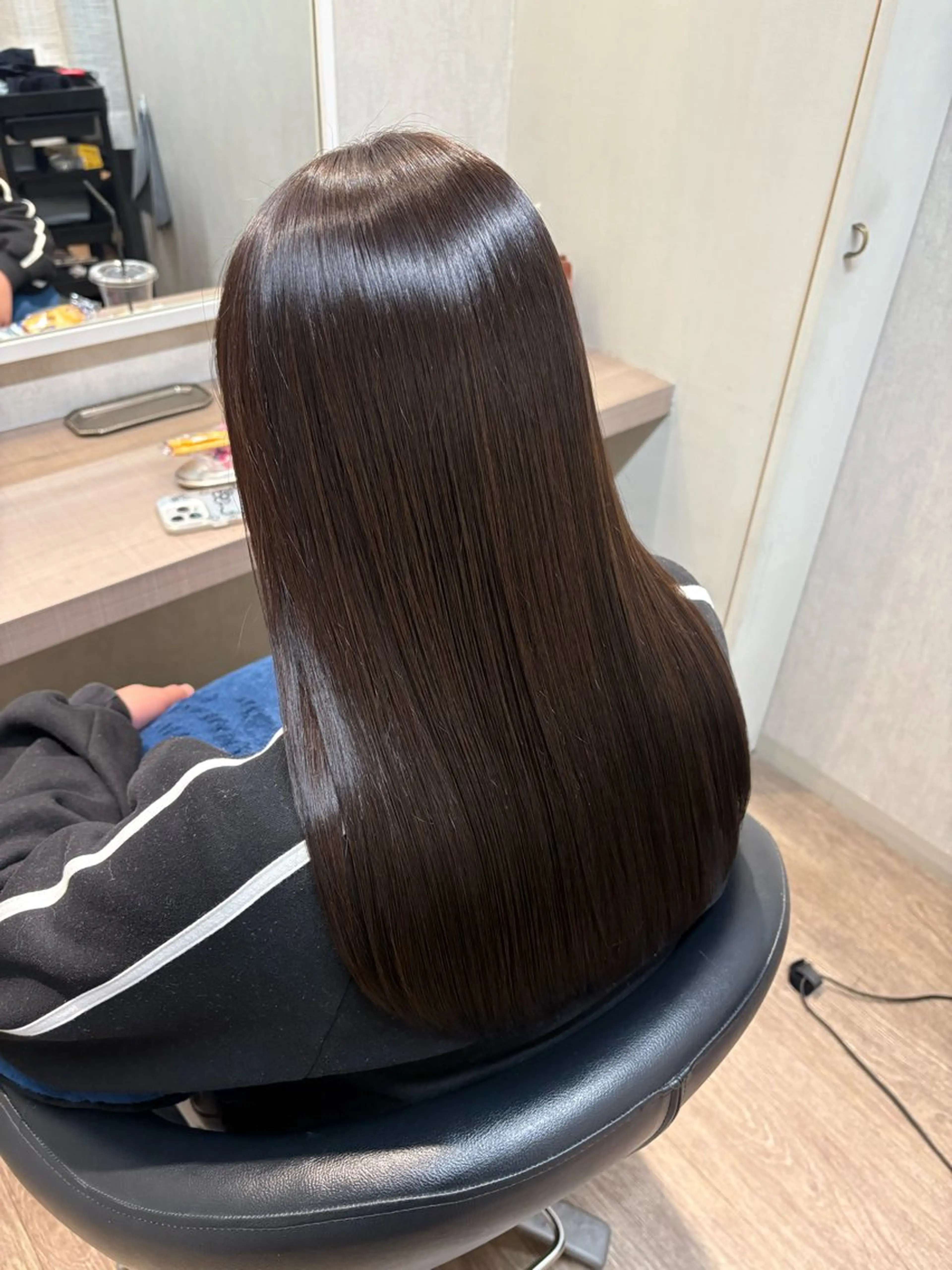 ロング Hirona 縮毛矯正/髪質改善のヘアスタイル