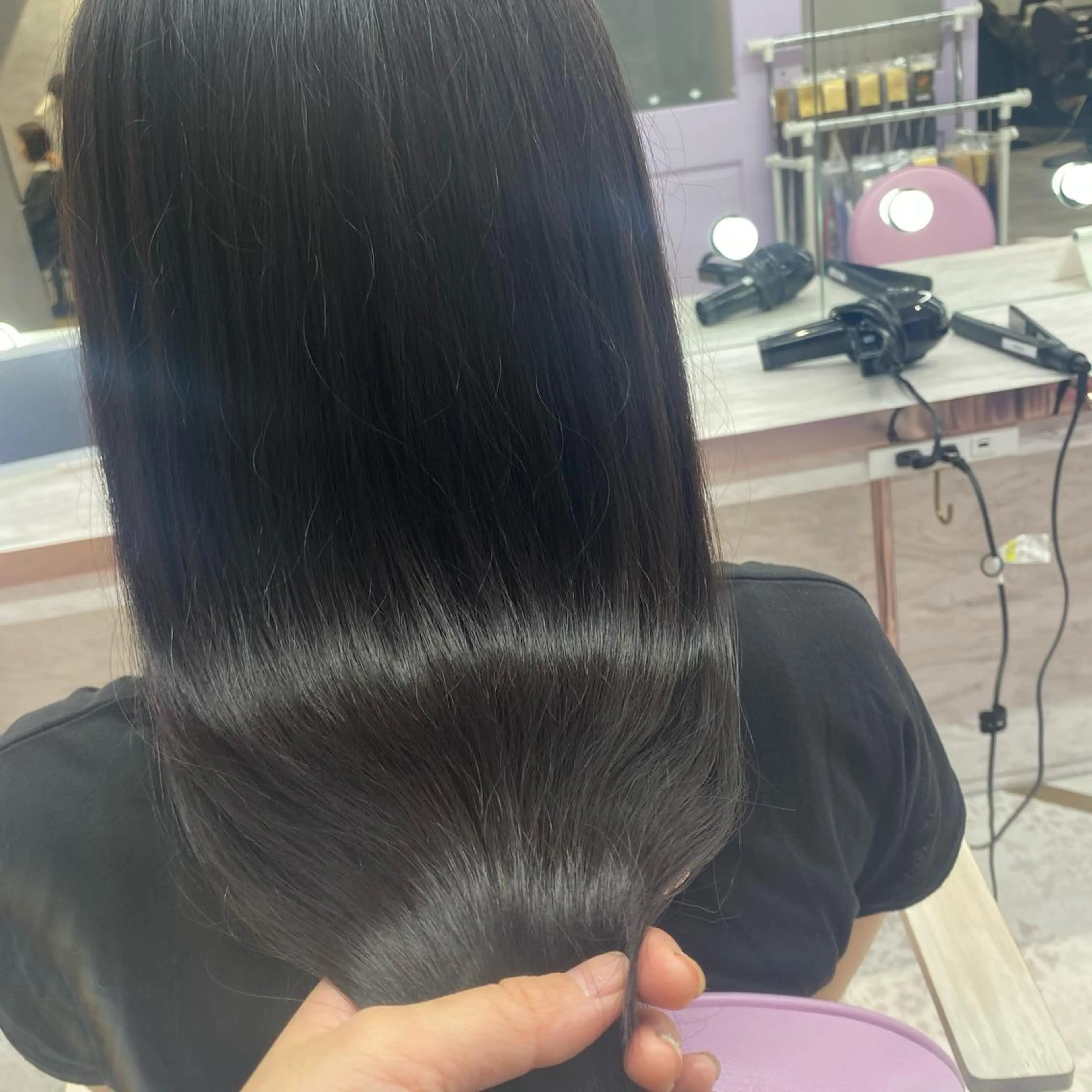 セミロング トリートメント Cielro【 シェイロ 】所属・Cielro/ダブル カラー/西田咲希のヘアスタイル