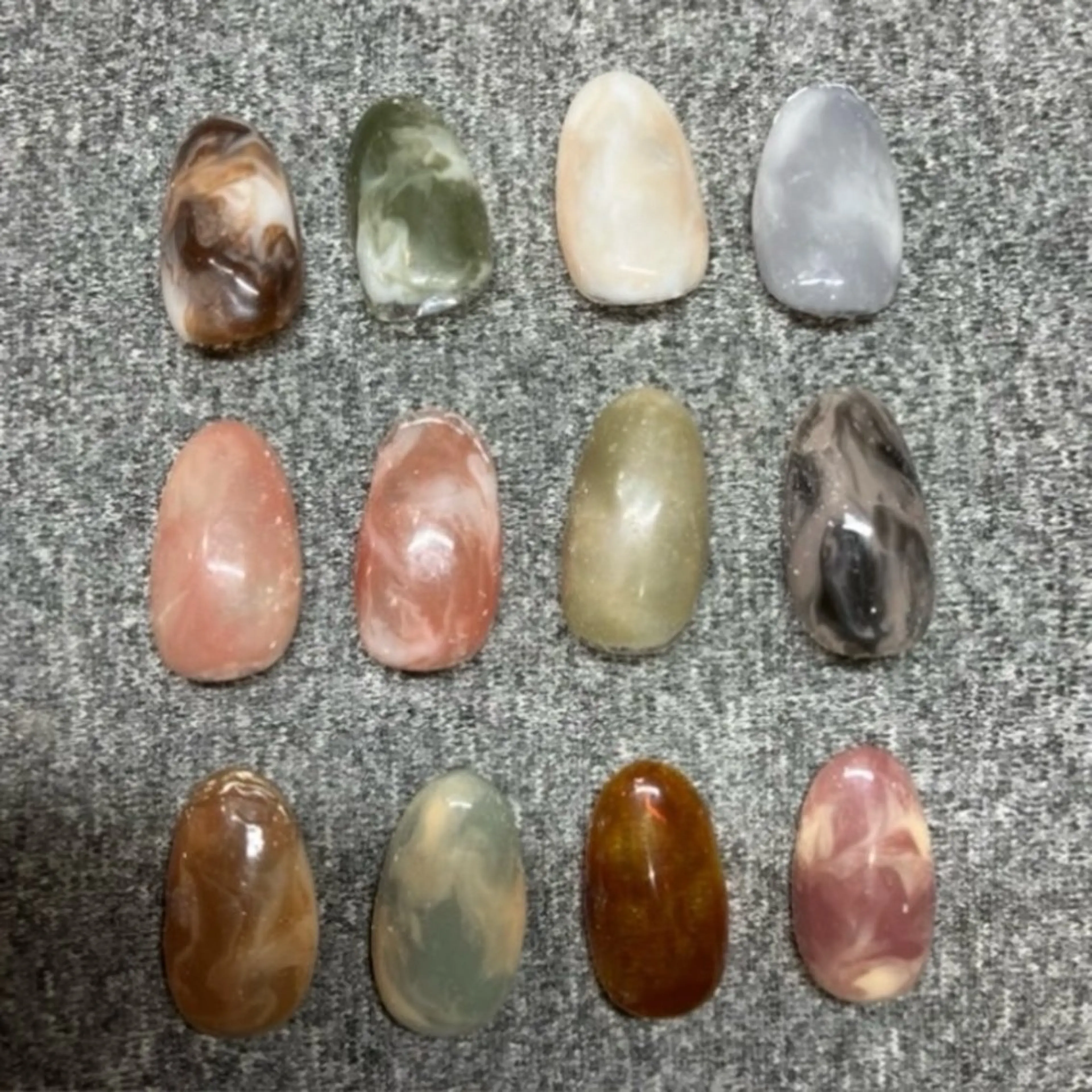 ネイル MAXKELLY Rioのネイルデザイン