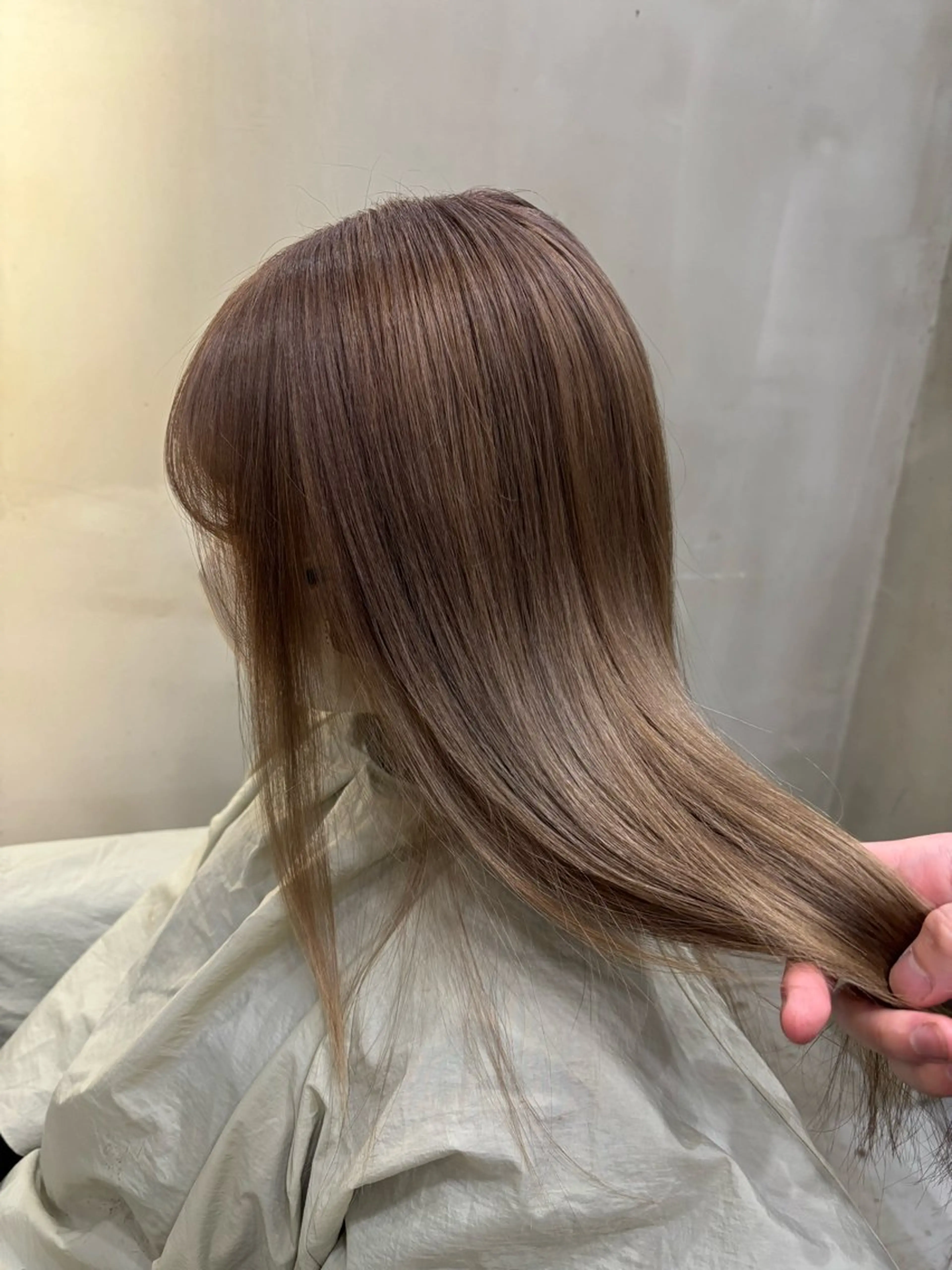 セミロング カラー ベージュカラー ヘアカラー VOYAGE所属・中園康 /カラー/ブリーチのヘアスタイル